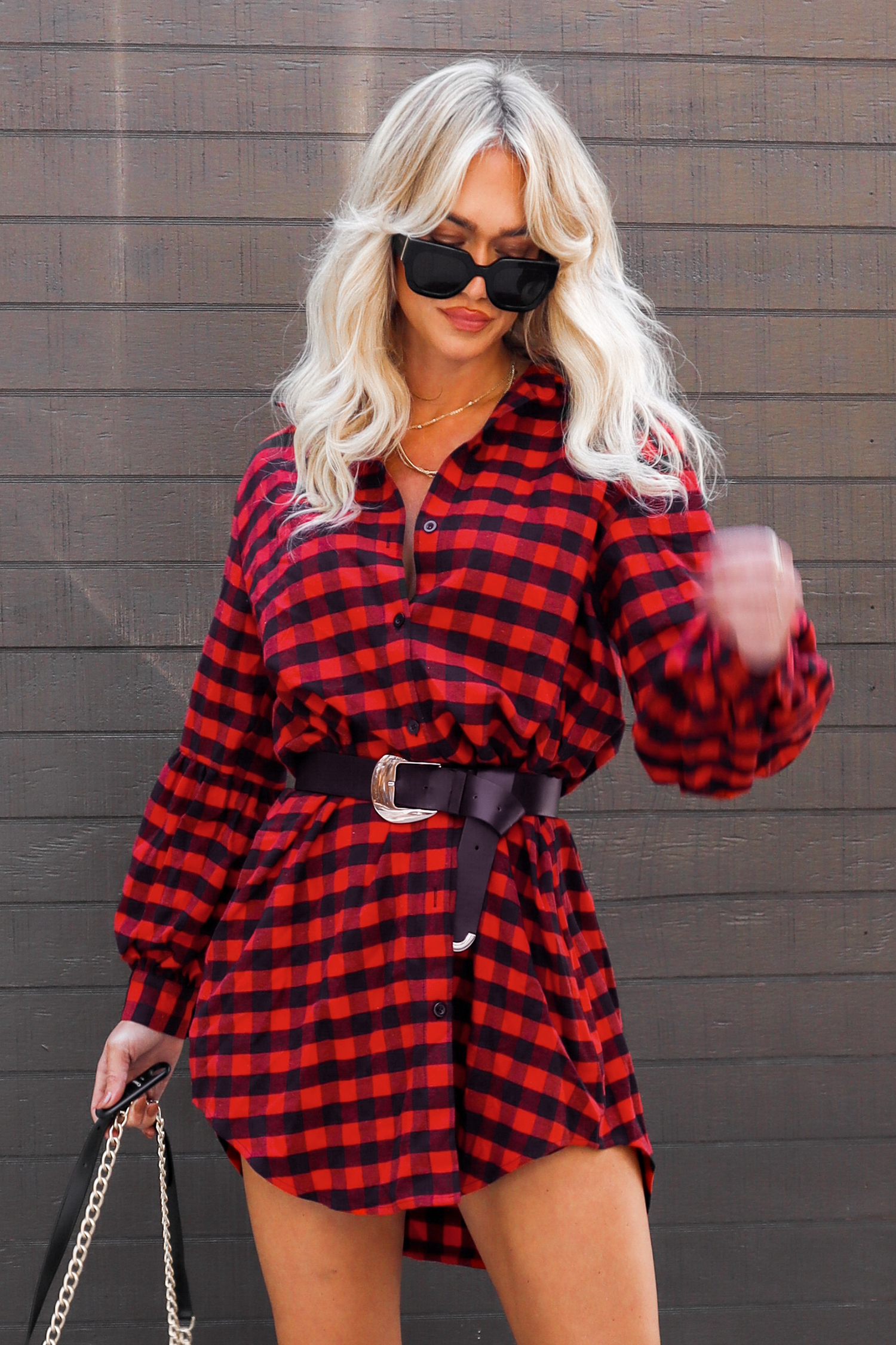 Robe chemise à manches longues avec boutons en carreaux