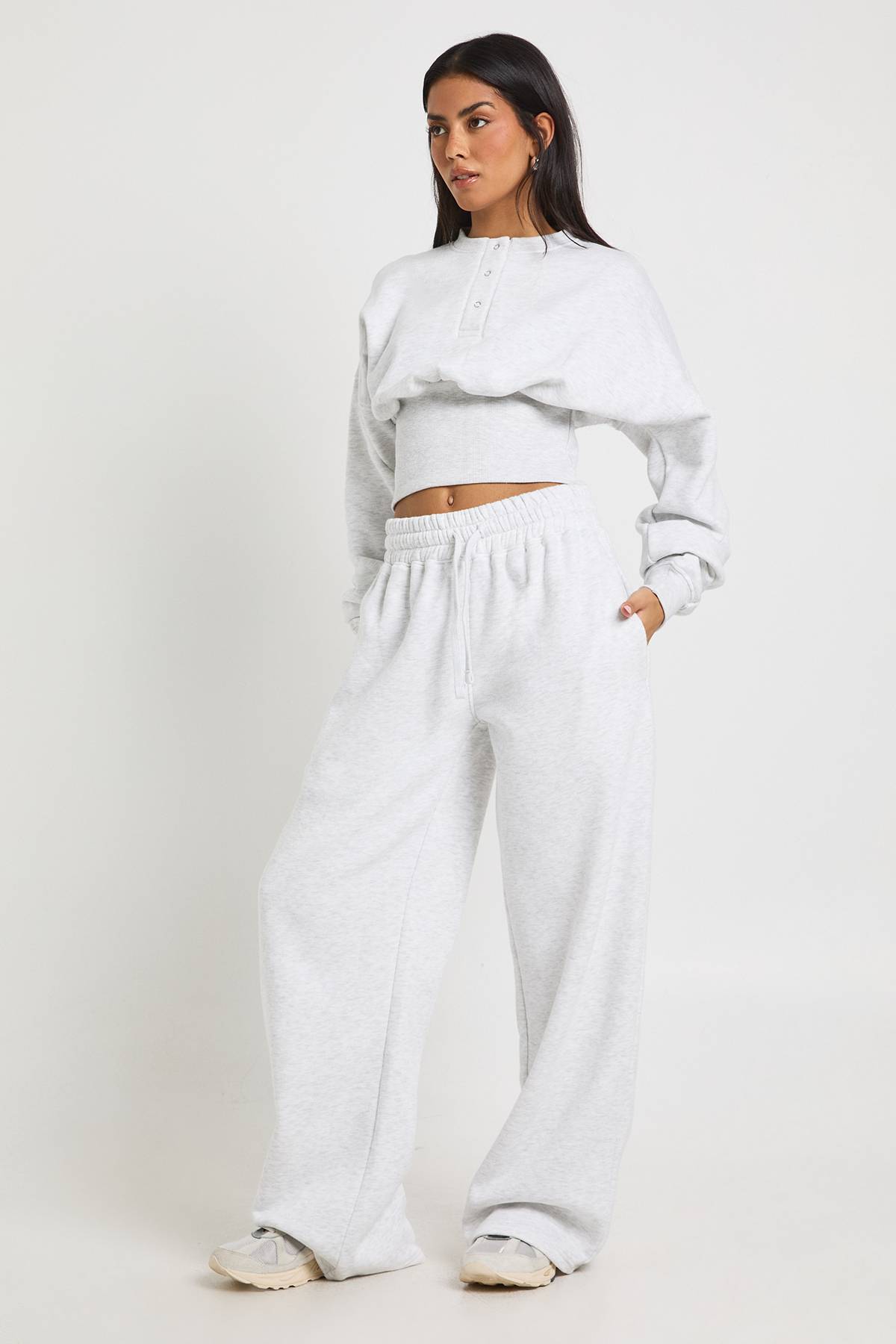 boohoo Ensemble de Survêtement Sweat Henley à Ourlet Profond