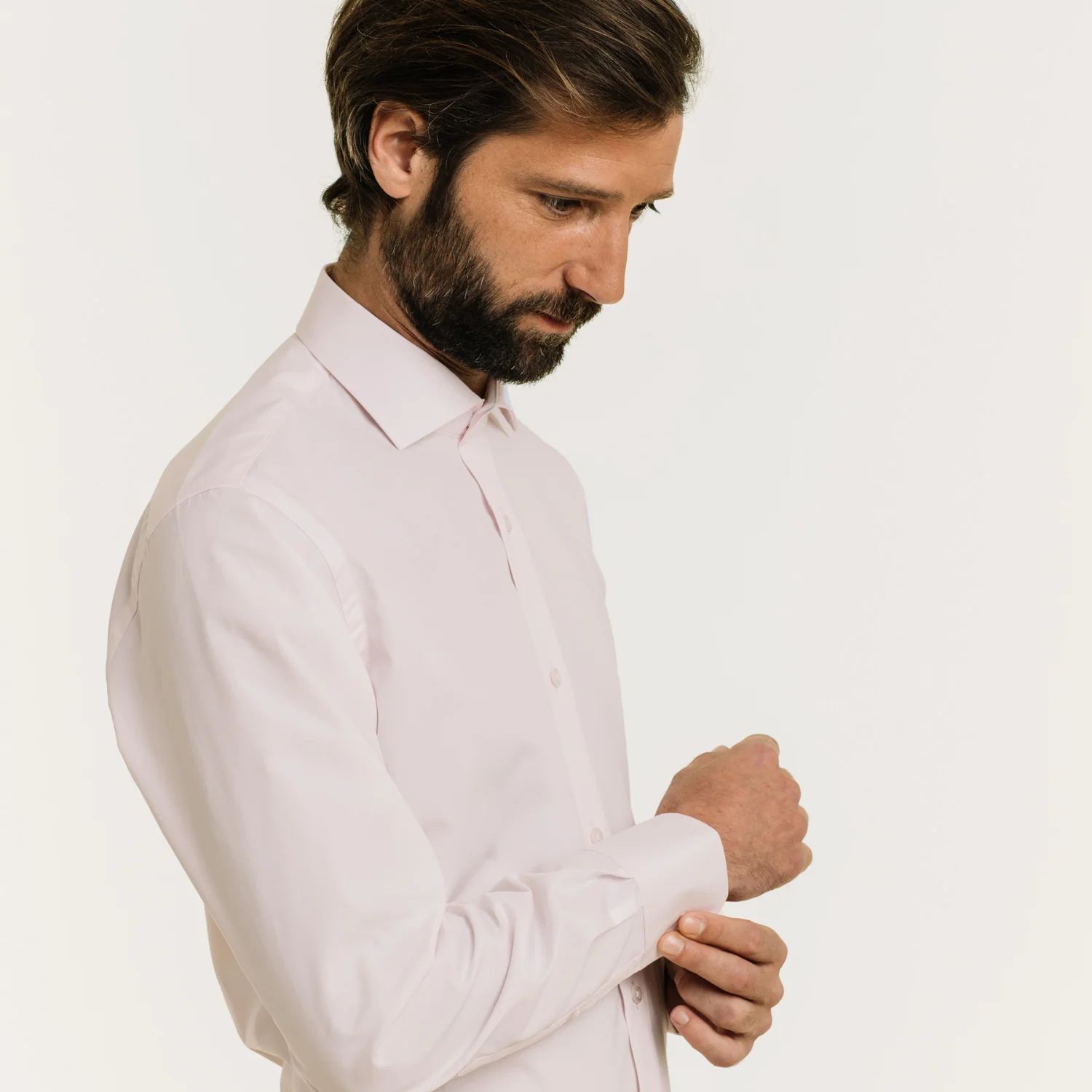Fitted shirt in pale pink double-twisted poplin