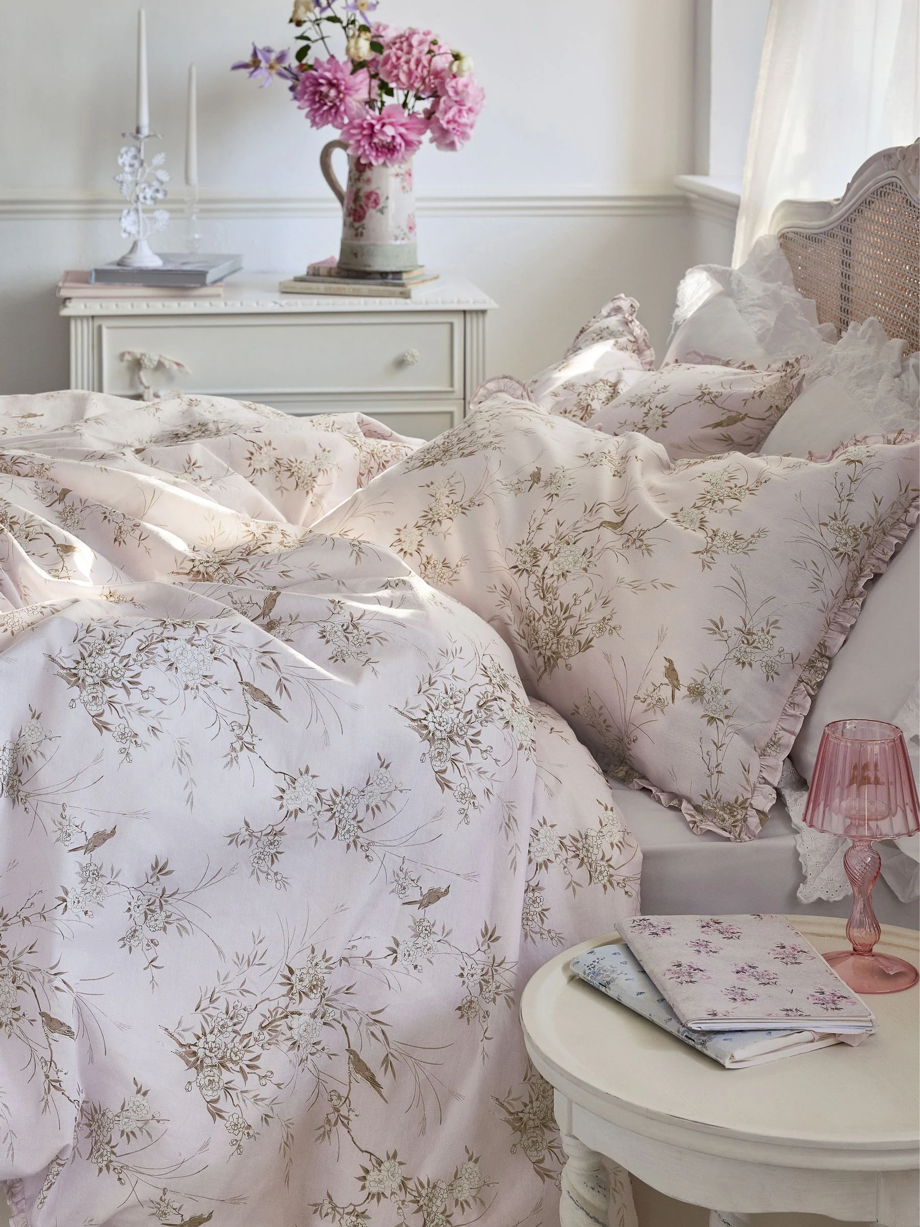 Shabby Chic by Rachel Ashwell® petite ruche dekbedovertrek en kussensloopset