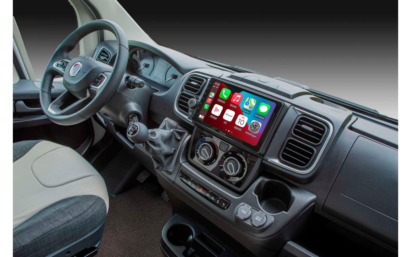 Pioneer AVIC-Z1000 DAB+ Multimediasystem inkl. Bluetooth 9 Zoll Iveco Daily LF3