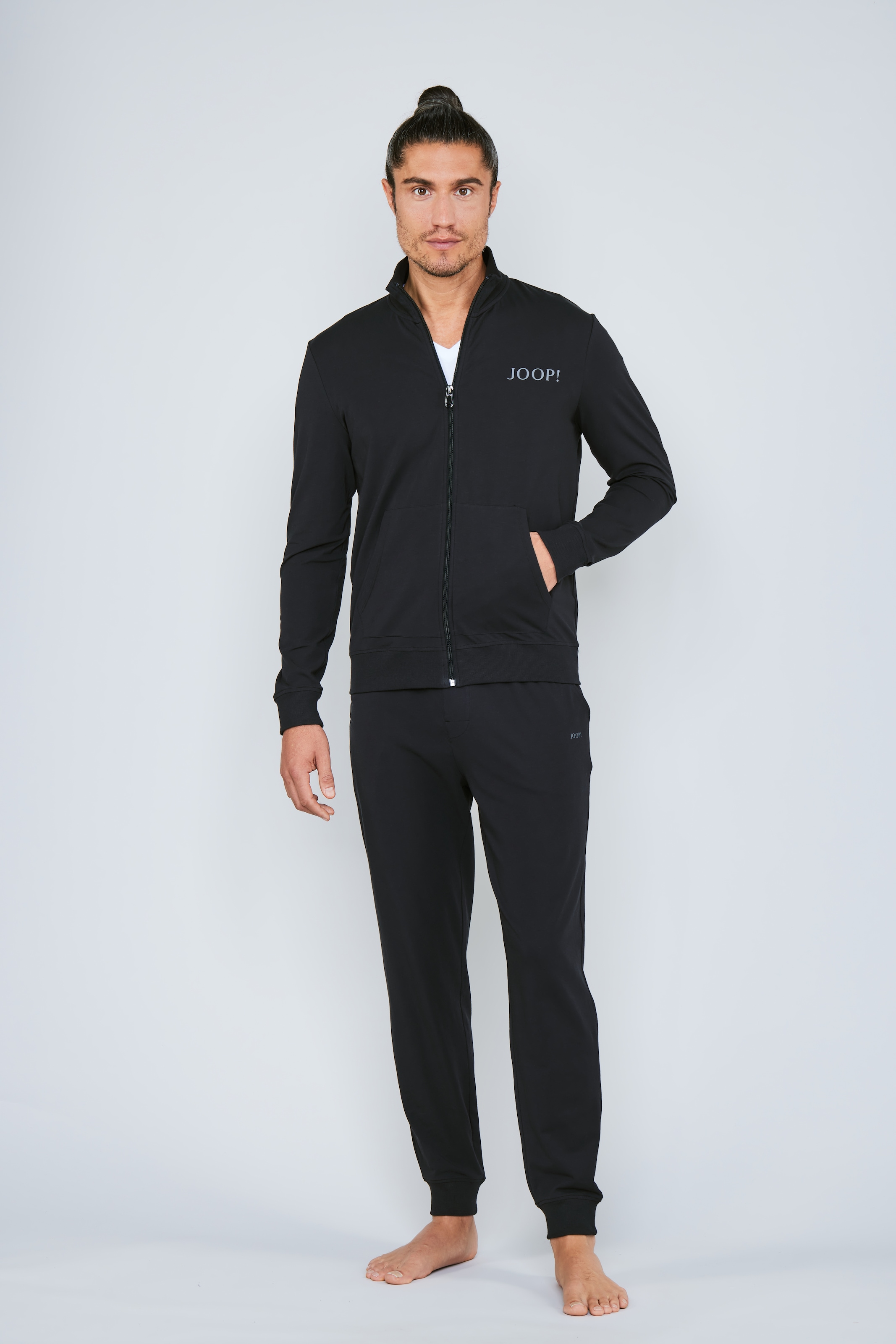 JOOP! Sweatjacke »Comfort«, Stehkragen, Regular Fit, geteilte Kängurutaschen, langärmelig