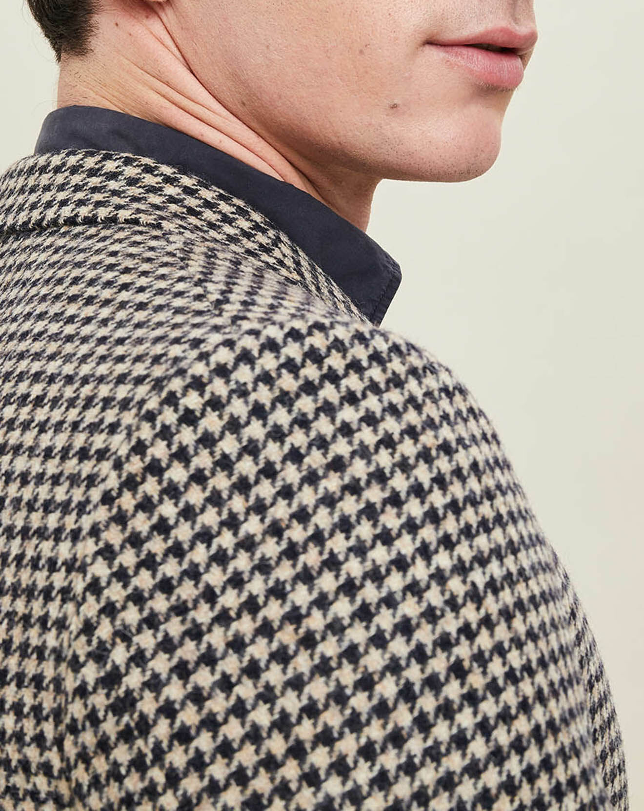Hartford Veste 100% Laine Julius pied de poule beige/bleu marine
