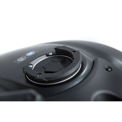 Anneau de réservoir SW-MOTECH evo - Noir