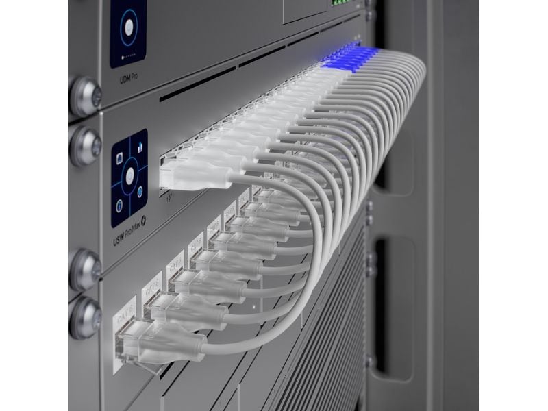 Ubiquiti PoE   Switch UniFi USW-Pro-Max-24-PoE 26 Port Ein Layer-3-Etherlighting-Switch mit 24 Anschlüssen und PoE  -Ausgang mit hoher Leistung