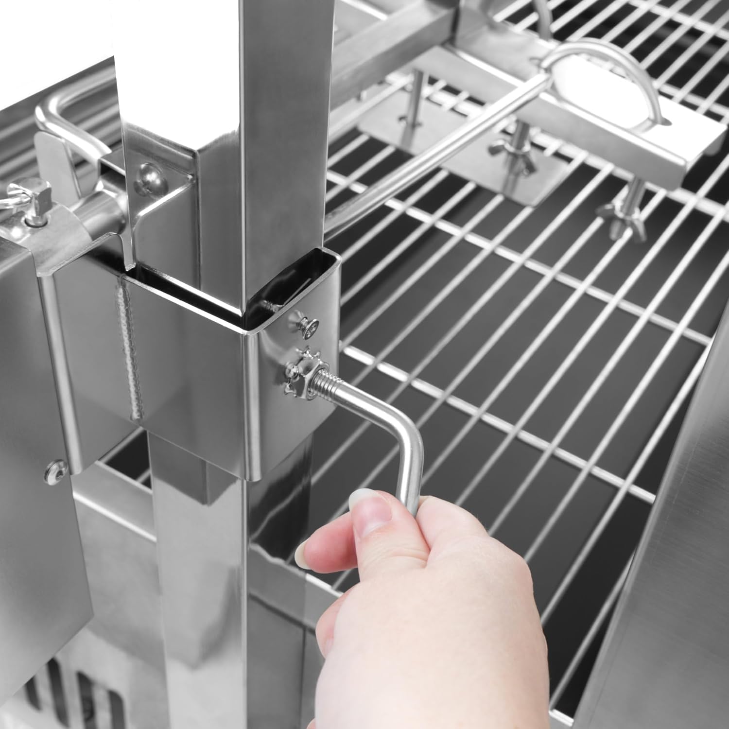 BBQ-Toro Mobiler Edelstahl Spanferkelgrill | Bis zu 60 kg | Rotisserie Grill Mit Motor, Spießbratengrill | Spießgrill für Schwein und Lamm, Schweinegrill mit Rollen, Elektrischer Grillspieß