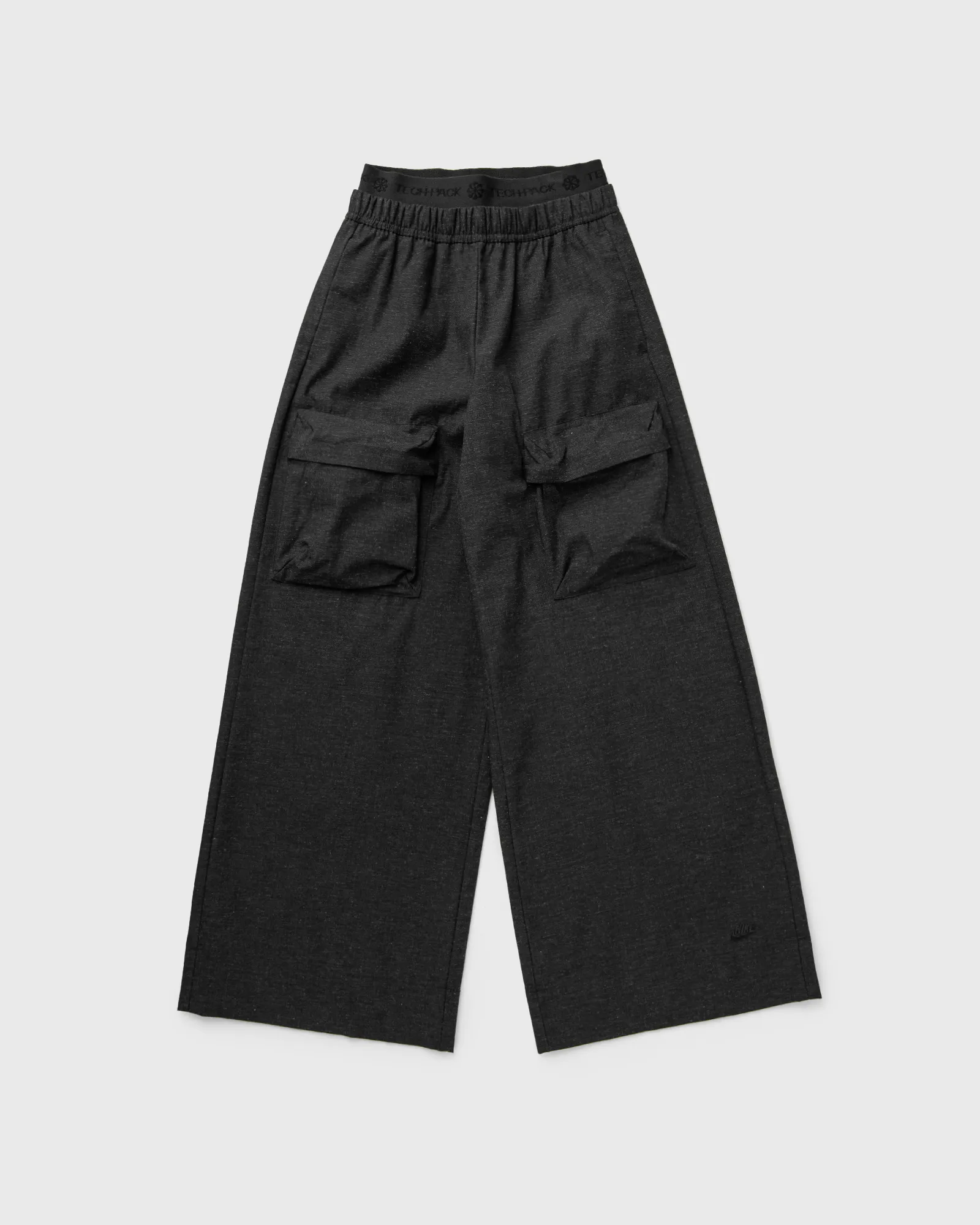 Calça Nike Sportswear Tech Pack Ripstop