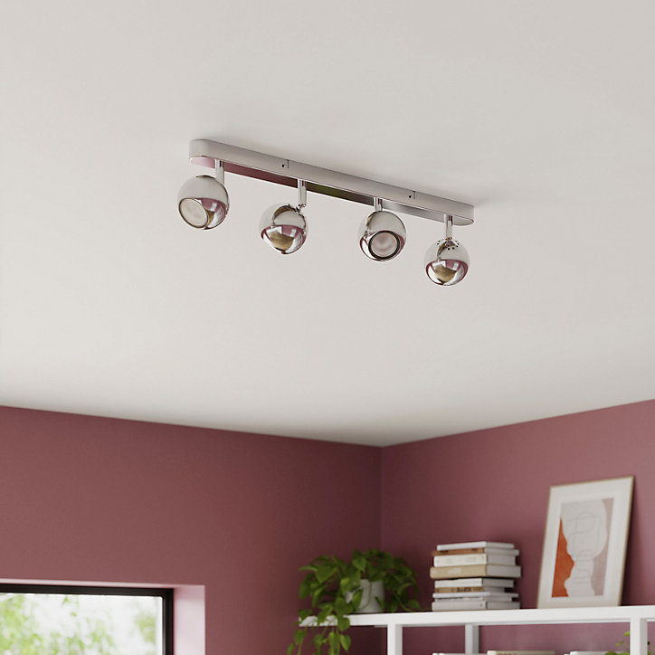 Réglette spot 4 lumières GU10 7W GoodHome Roccheta chrome L.55 x L.4 x H.12 cm