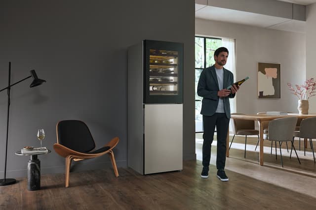 Miele Vinskab KWNS 4784 DE
