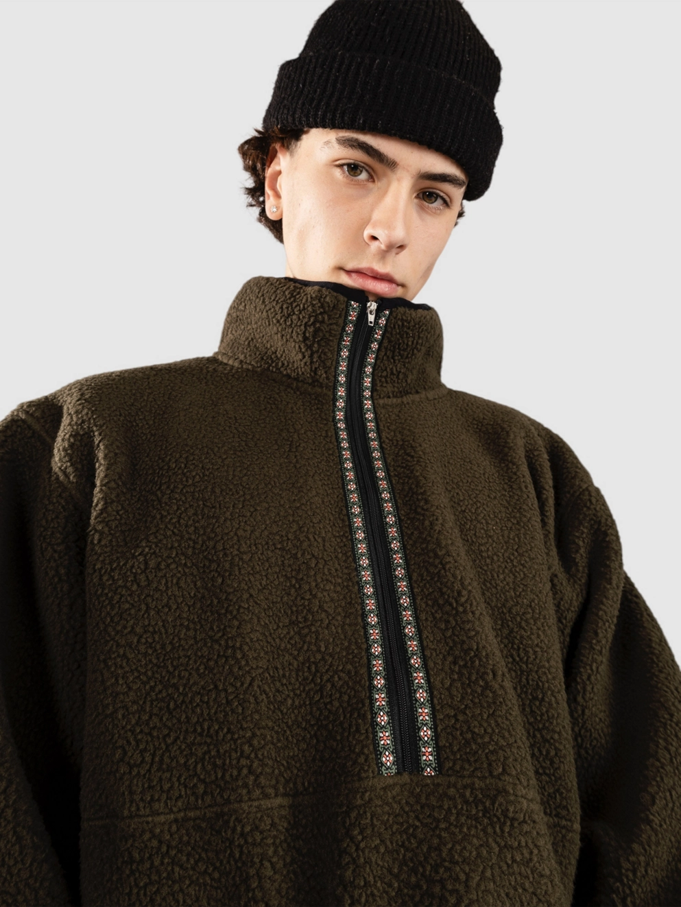 Rhythm Sherpa Sweater olive