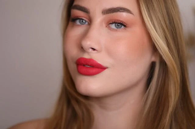 Valentin Beautyline Long Lasting Lips 01