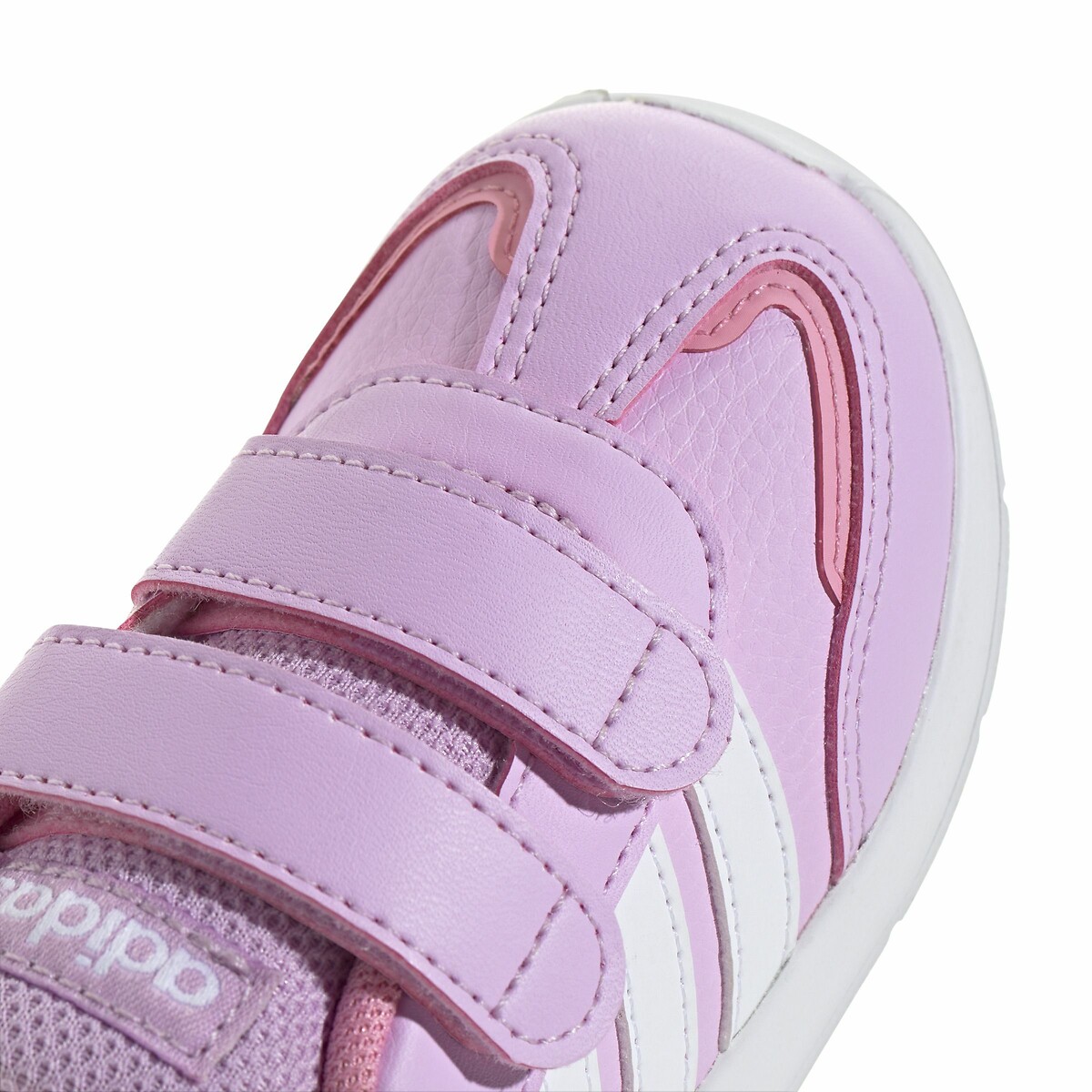 ADIDAS ROUPAS ESPORTIVAS<br>Tênis Tensaur Switch