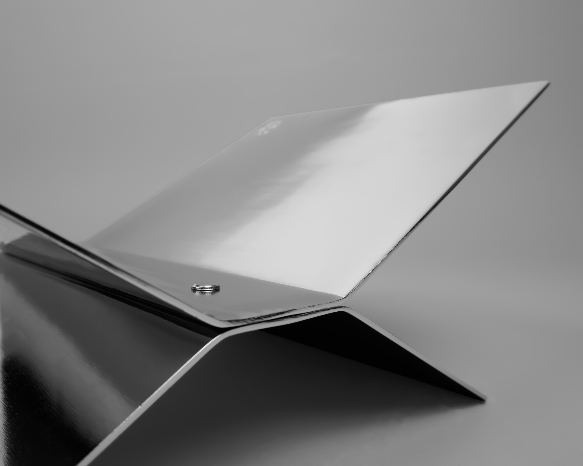 Boekenstandaard Atlas Chrome