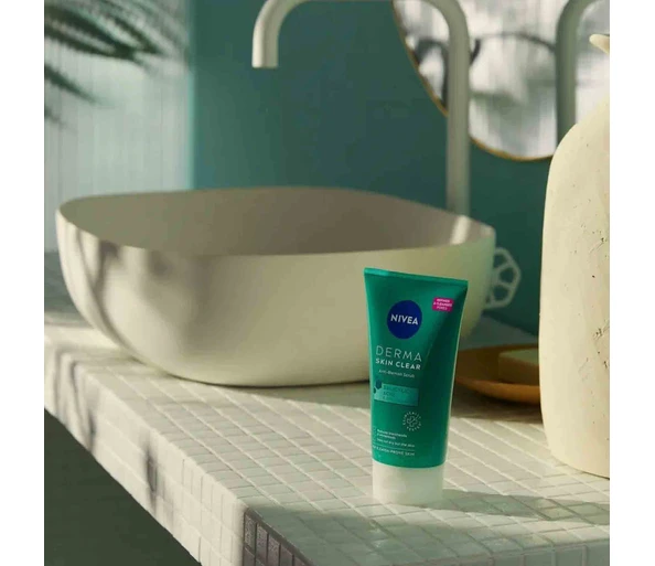 Nivea Derma Skin Clear Anti-Unreinheiten Peeling