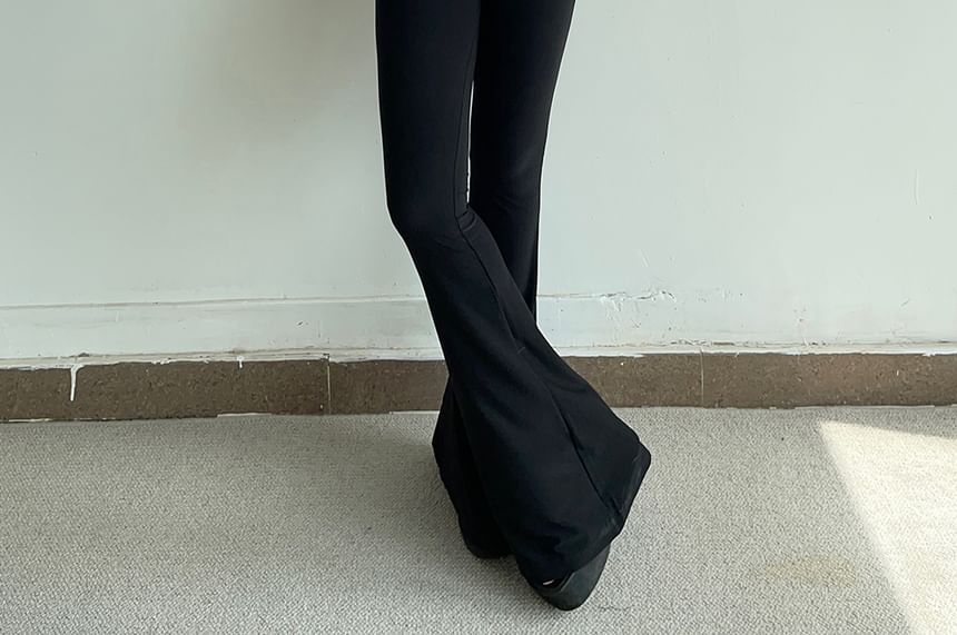 Colada - High-Waist Flared Sportbroek