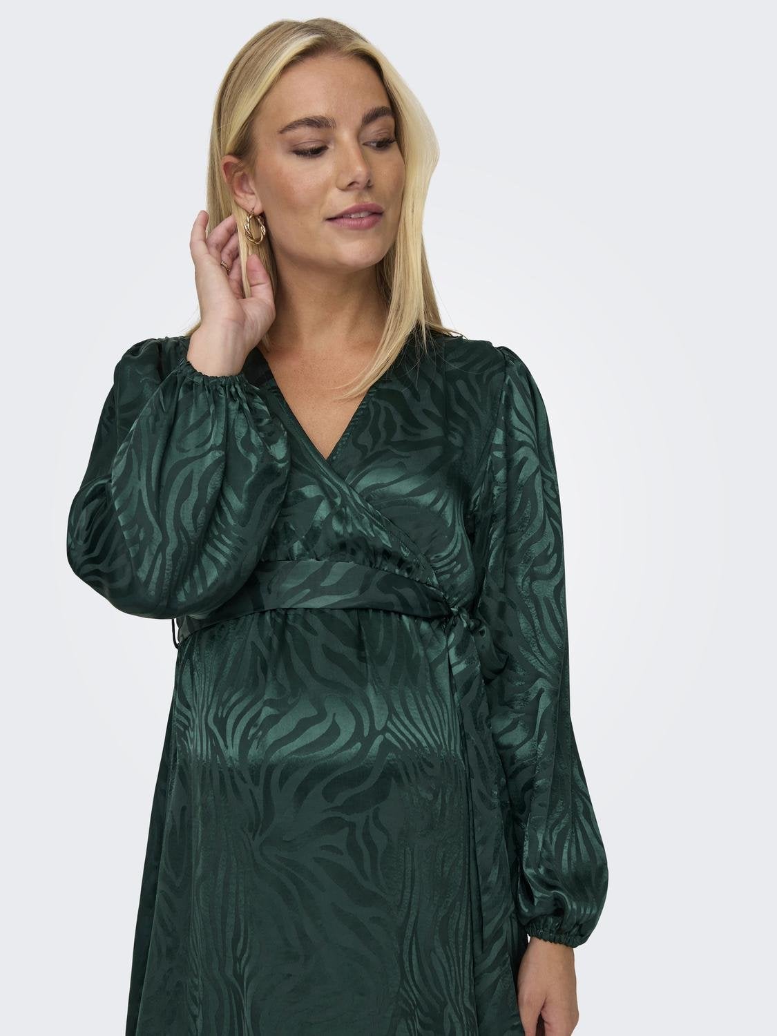 OLMDATIE Midikleid Scarab
