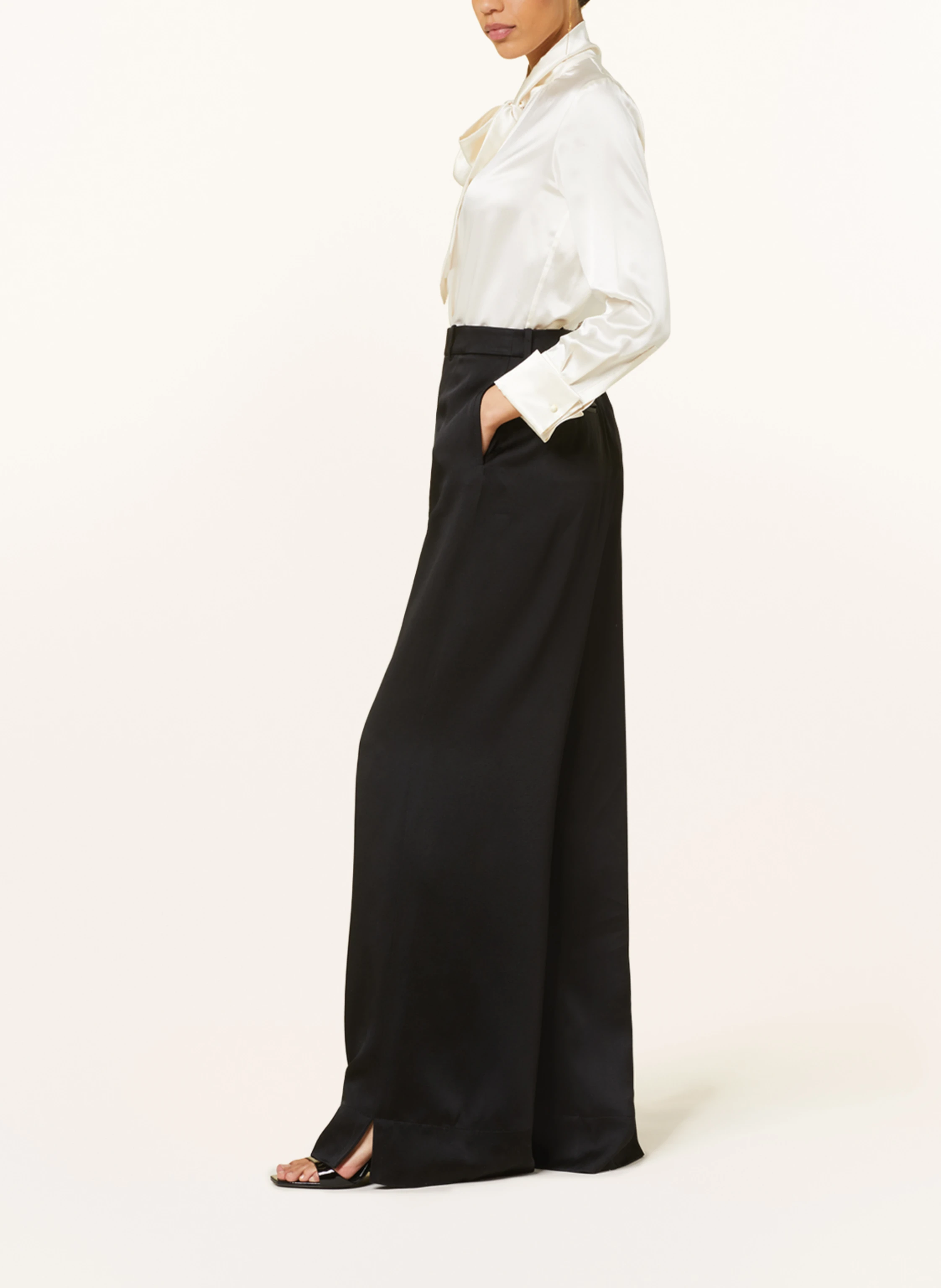 SAINT LAURENT Marlenehose aus Satin