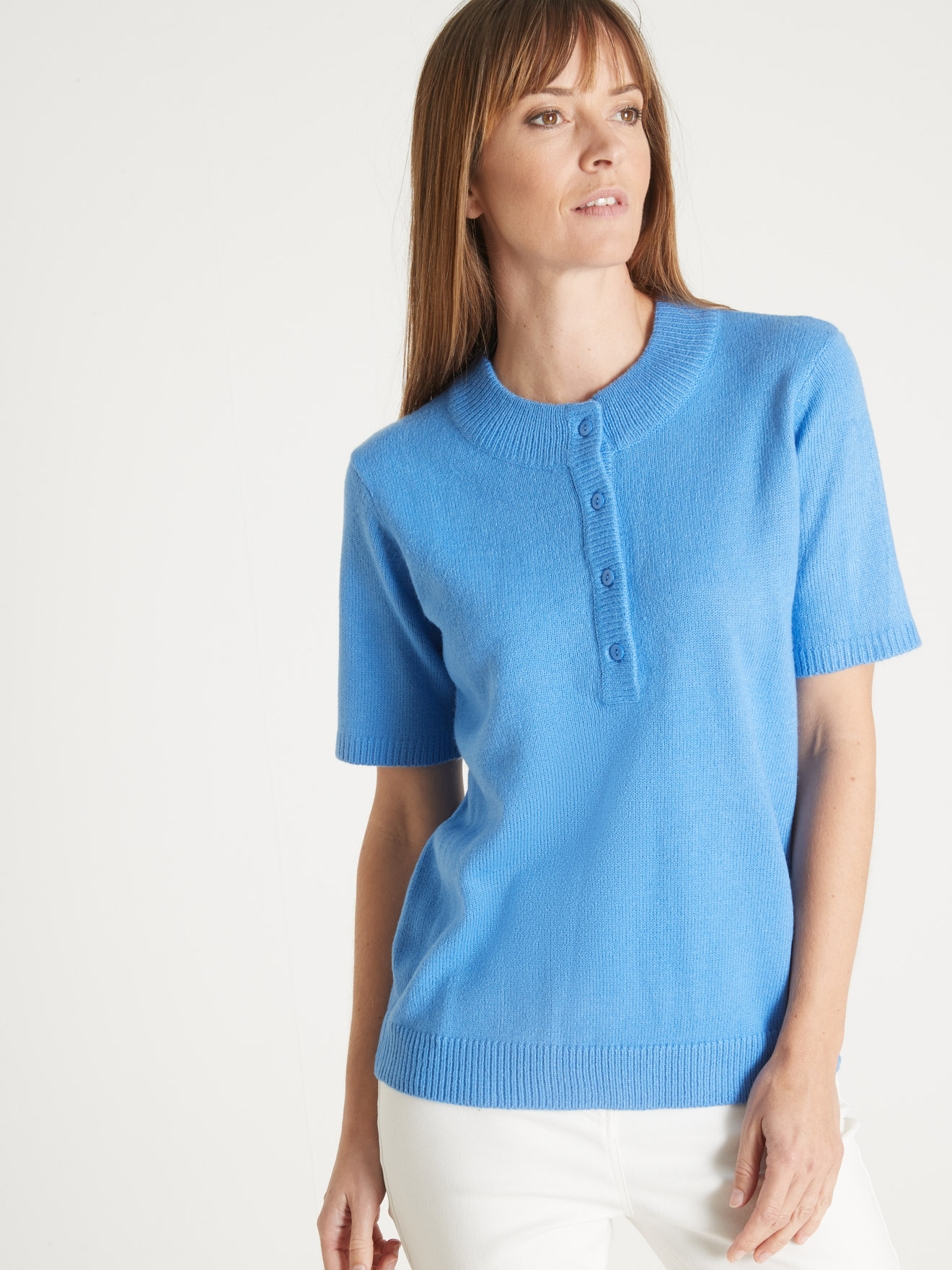 Pull manches courtes encolure tunisienne
