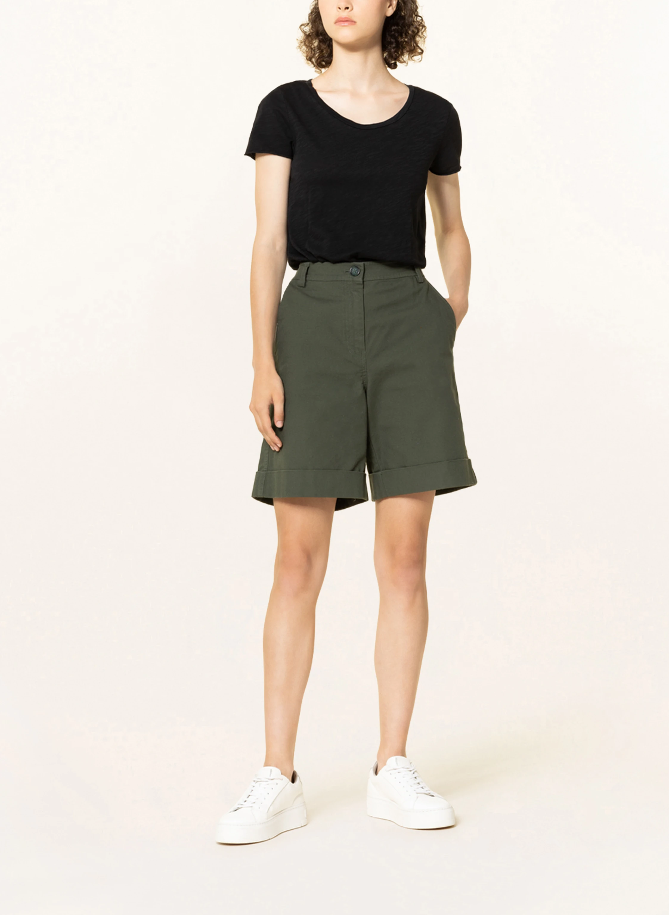 Rich & Royal T-Shirt