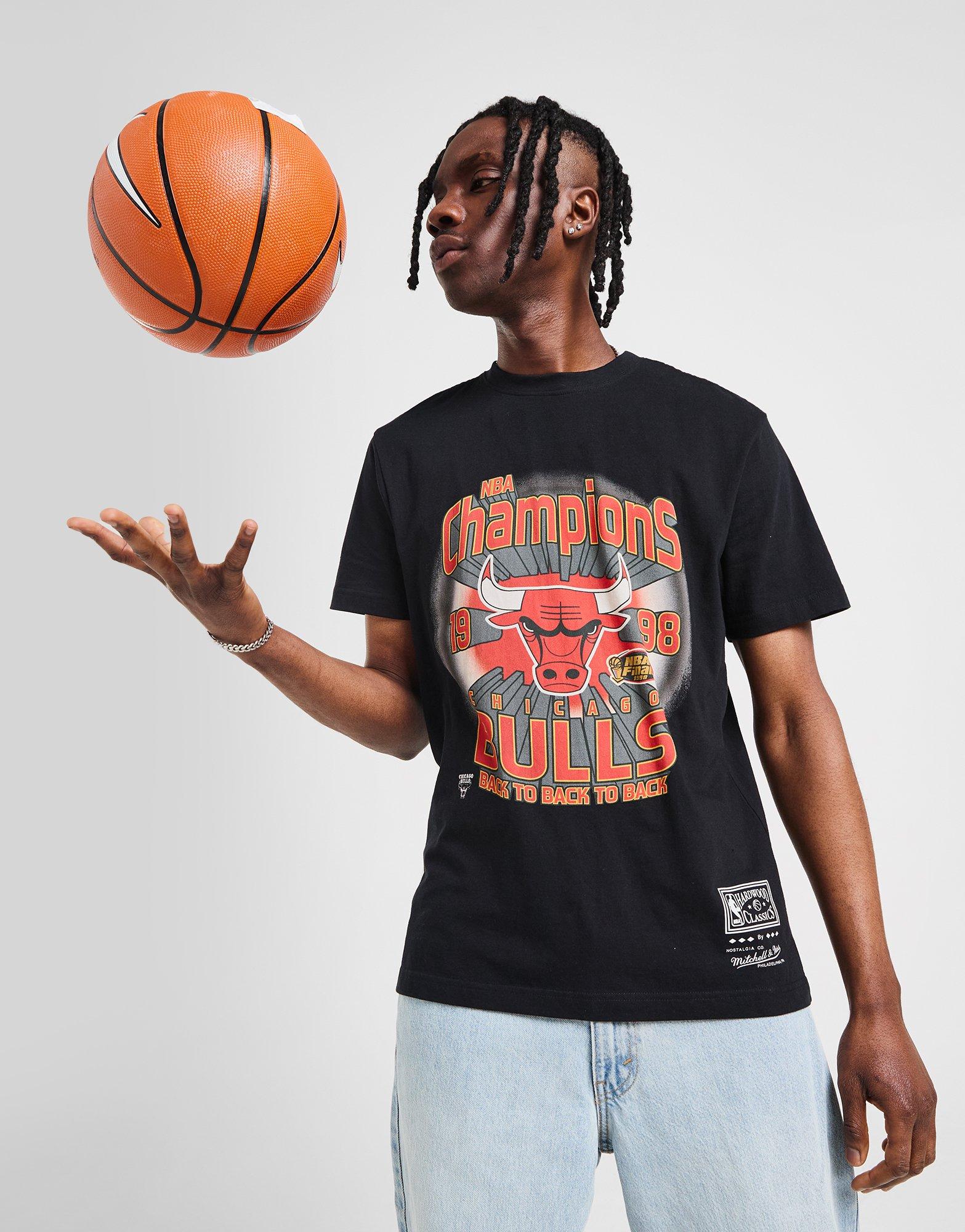 Mitchell & Ness NBA Chicago Bulls Champions T-Shirt