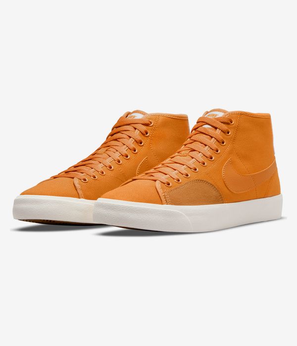 Nike SB BLZR Court Mid Premium Schuh (light curry)