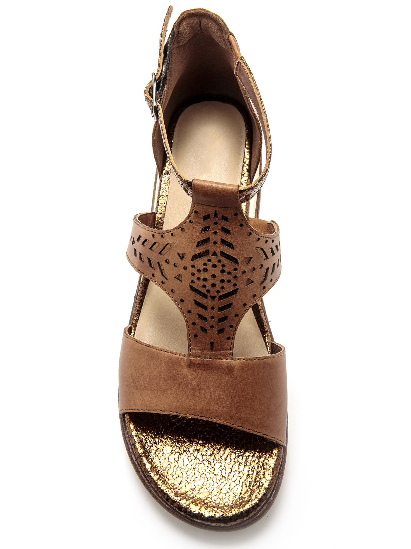 Sandales cuir motifs ajourés