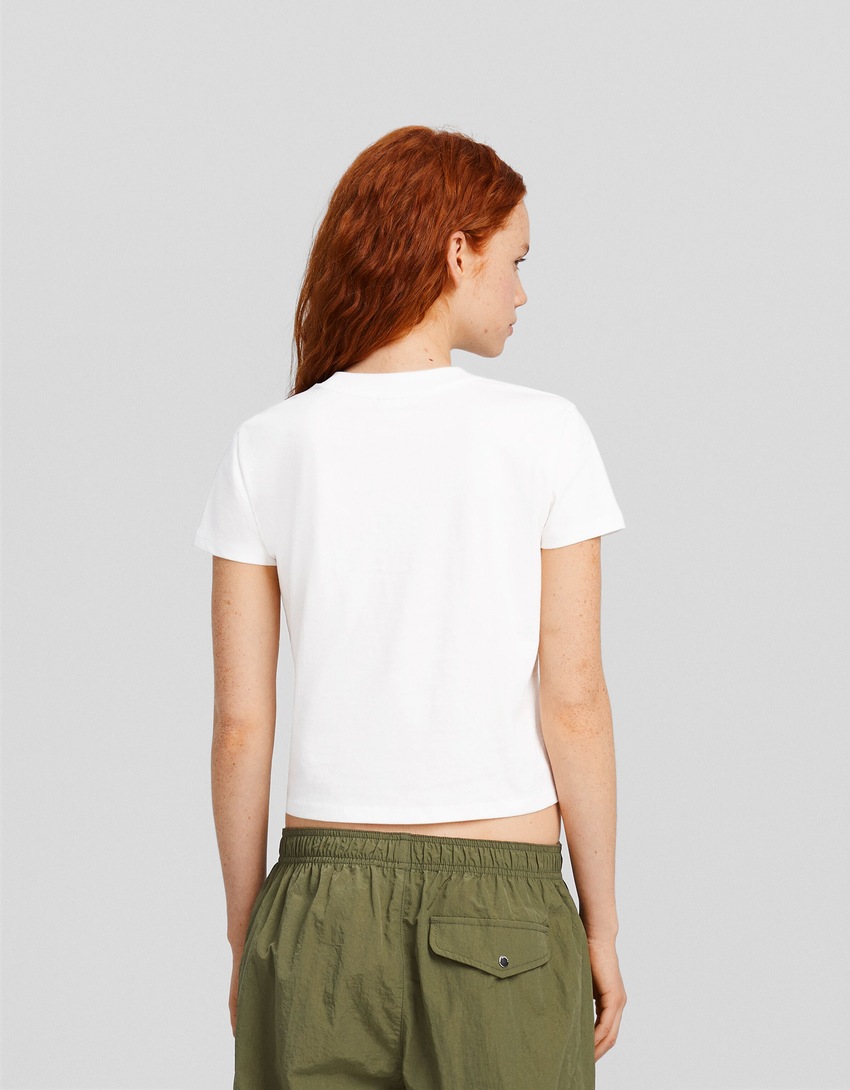 Camiseta de manga curta com estampa e modelagem regular
