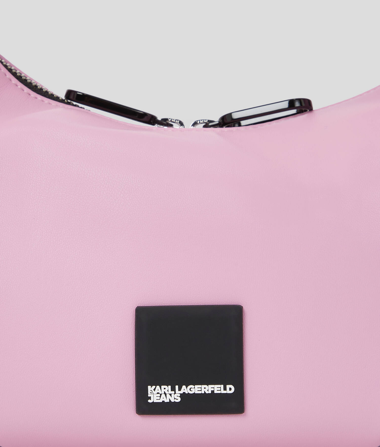SAC BESACE AVEC LOGO ENCADRÉ KLJ