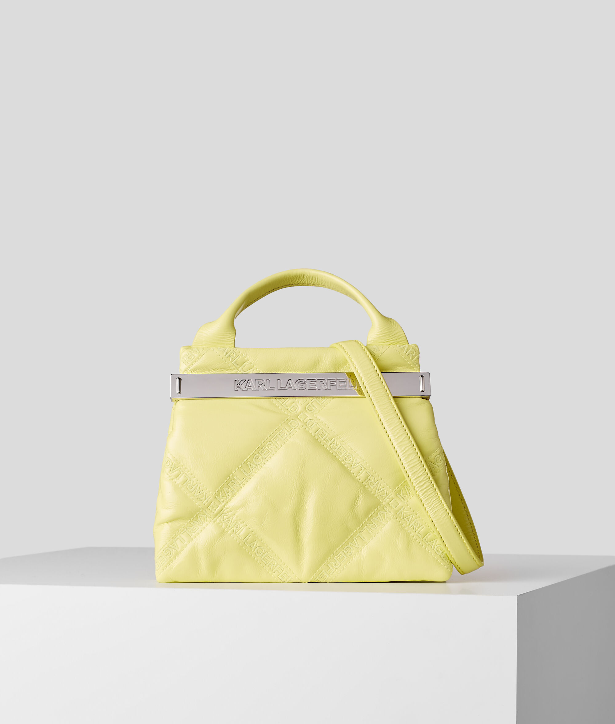 PETIT SAC À MAIN K/KROSS AVEC LOGO EN RELIEF