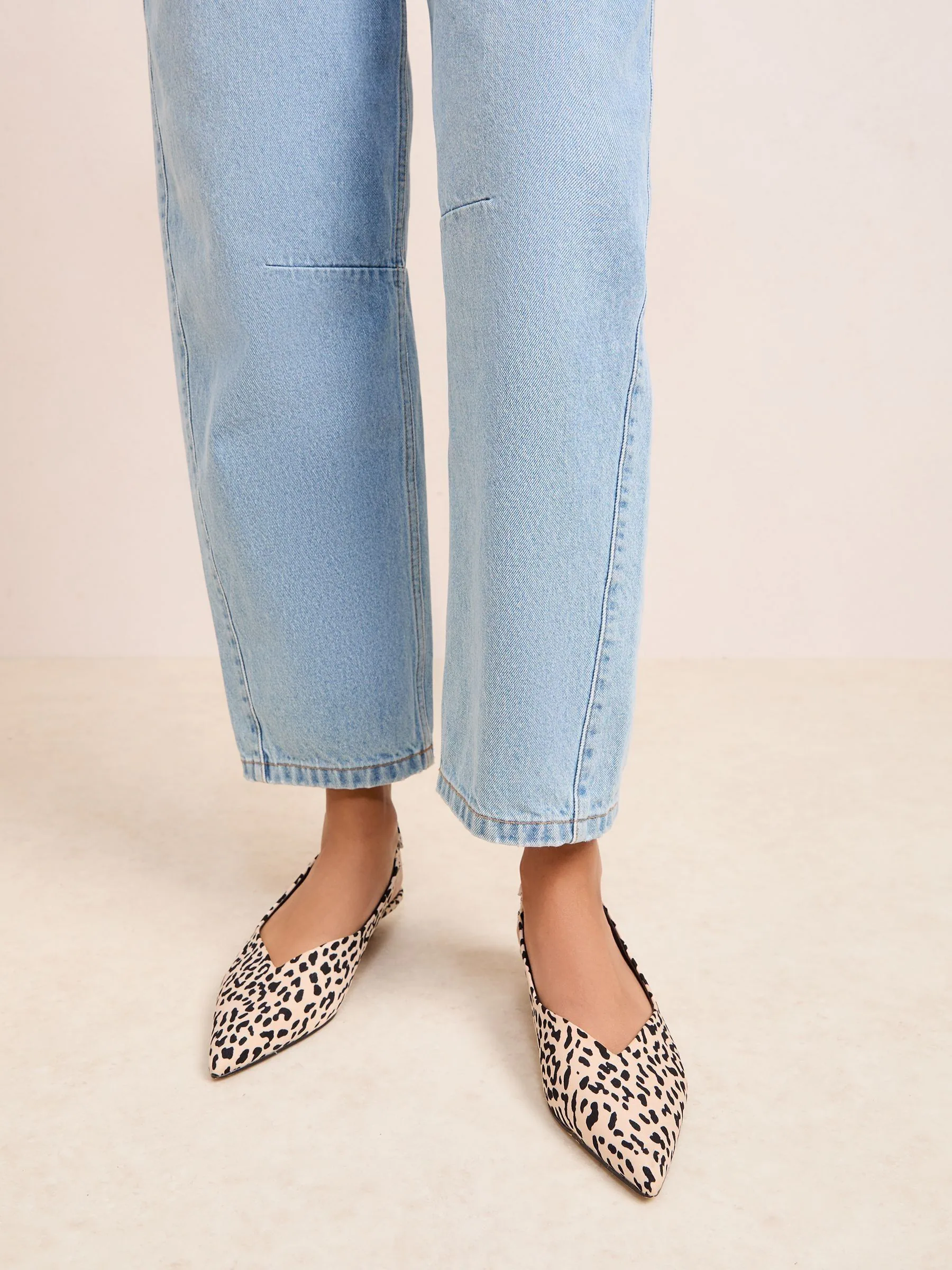 Wit met luipaardprint - Friends Like These Sling Back Micro Kitten Heel Pointed Toe Faux Suede Court Shoes