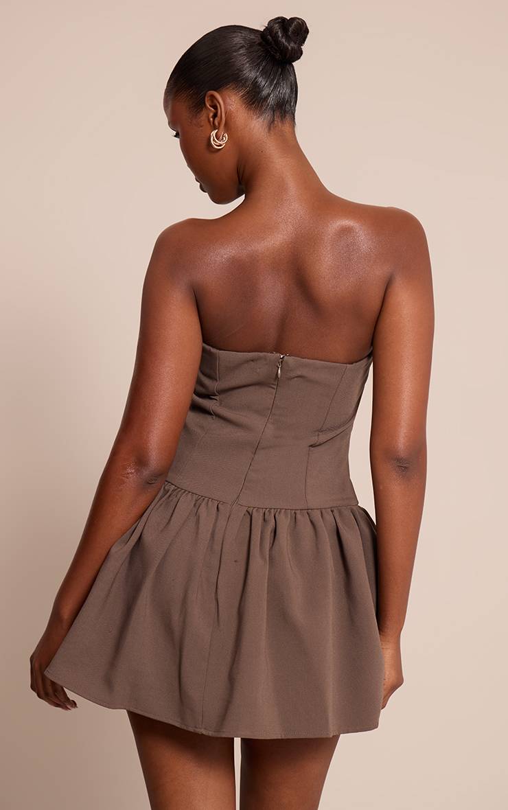 Chocolat Robe Mini Bustier Bandeau Tissé Avec Corset Et Ourlet À Volants