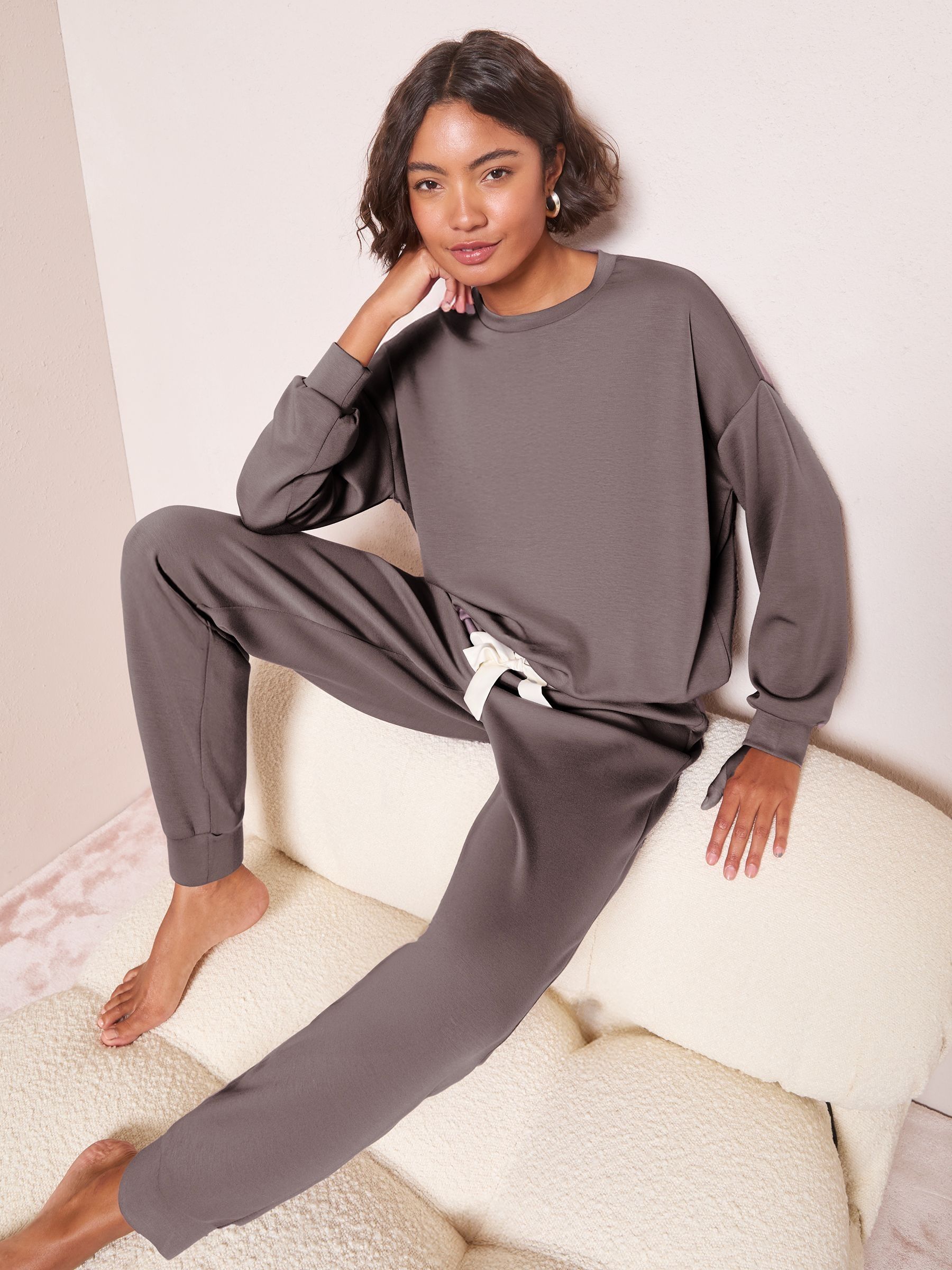 Grijs - Friends Like These Premium Nightwear Jogging Pyjama Bottoms