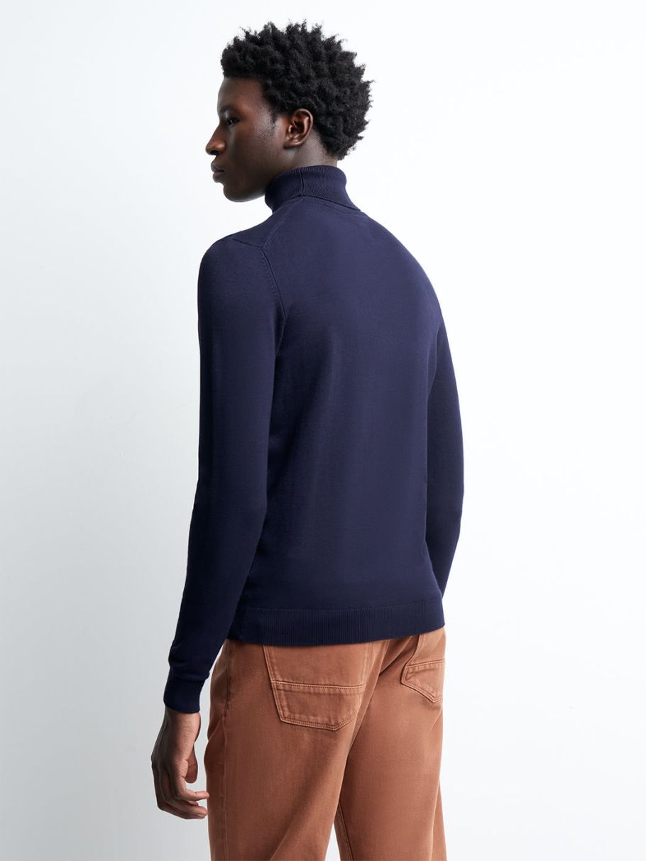 Pull col roulé en viscose certifiée