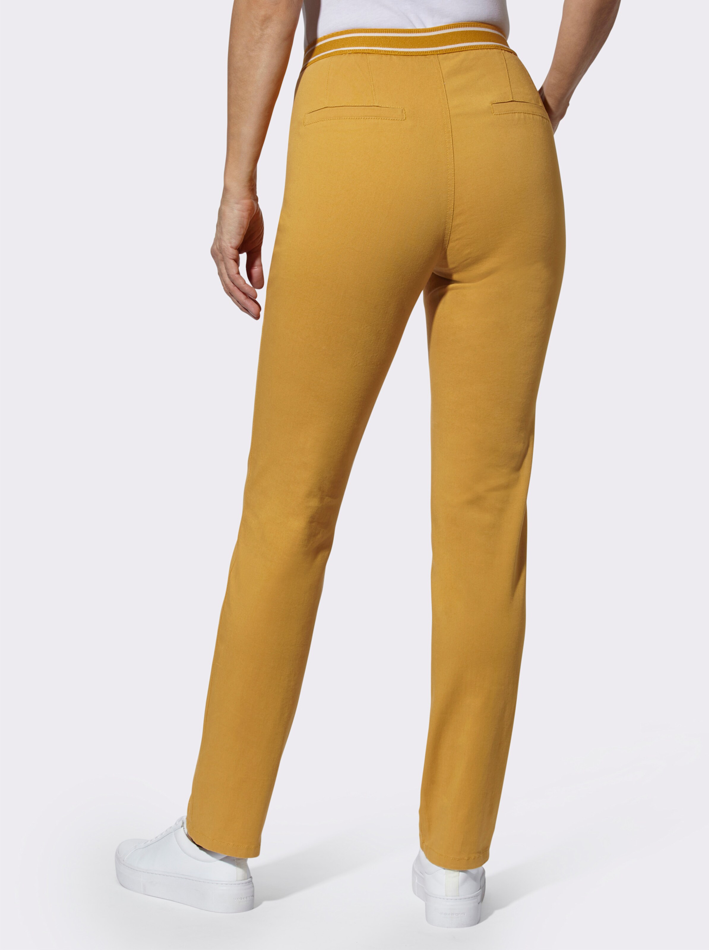 Jeans mit Dehnbund