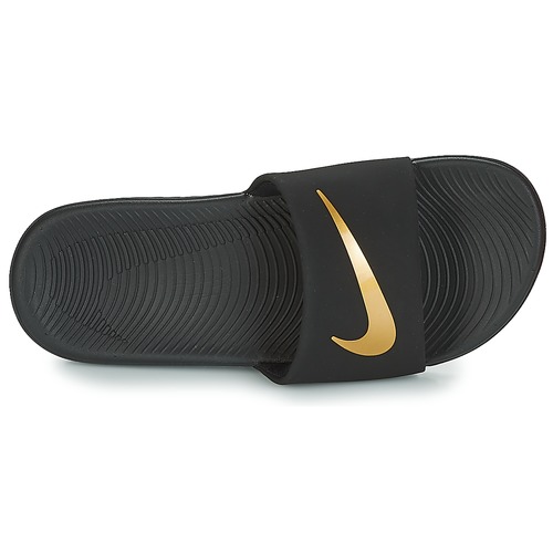 Nike - KAWA GROUNDSCHOOL SLIDE - Noir / Doré