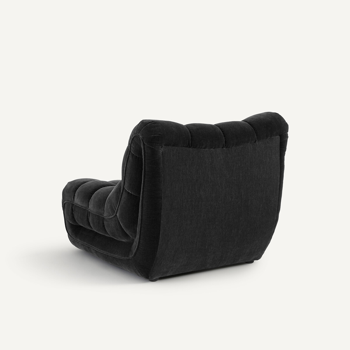 AM.PM<br>Poltrona estofada em veludo chenille, Jud