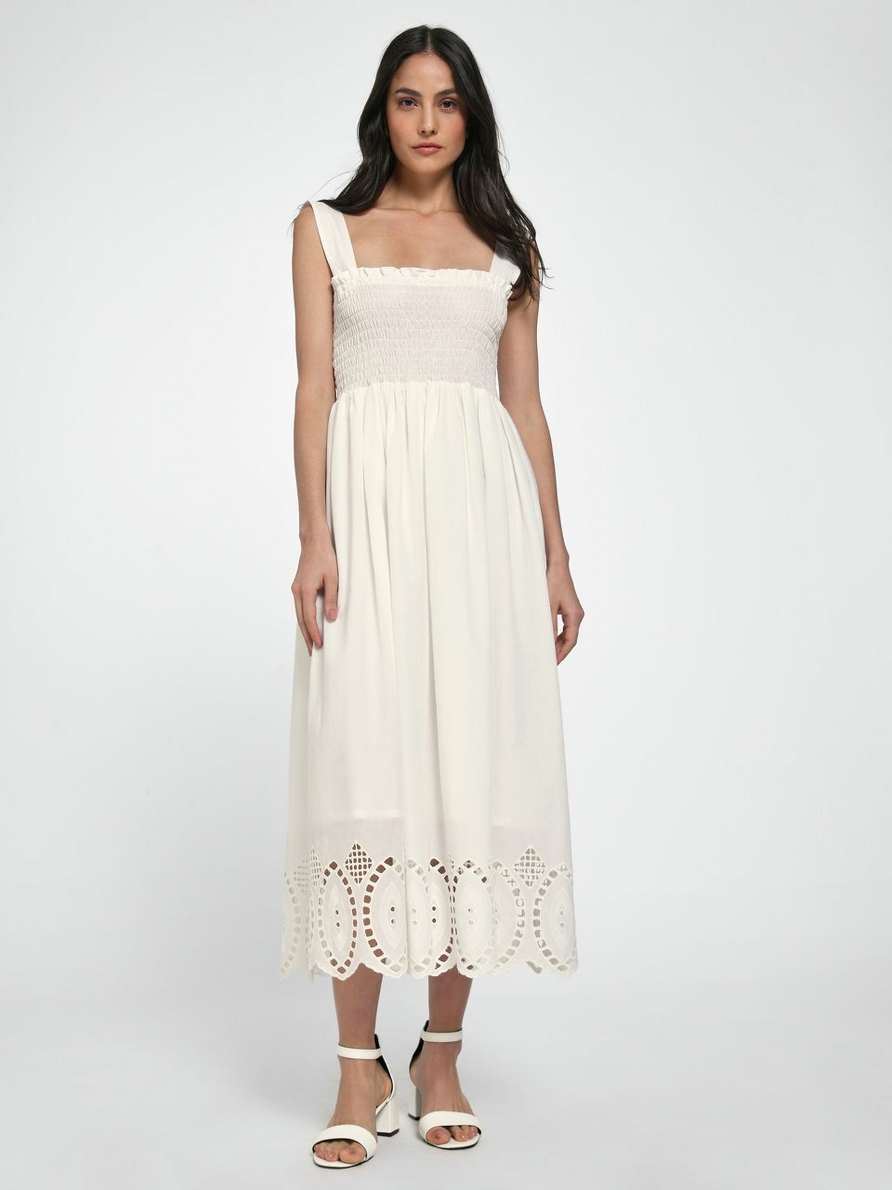 Träger-Kleid