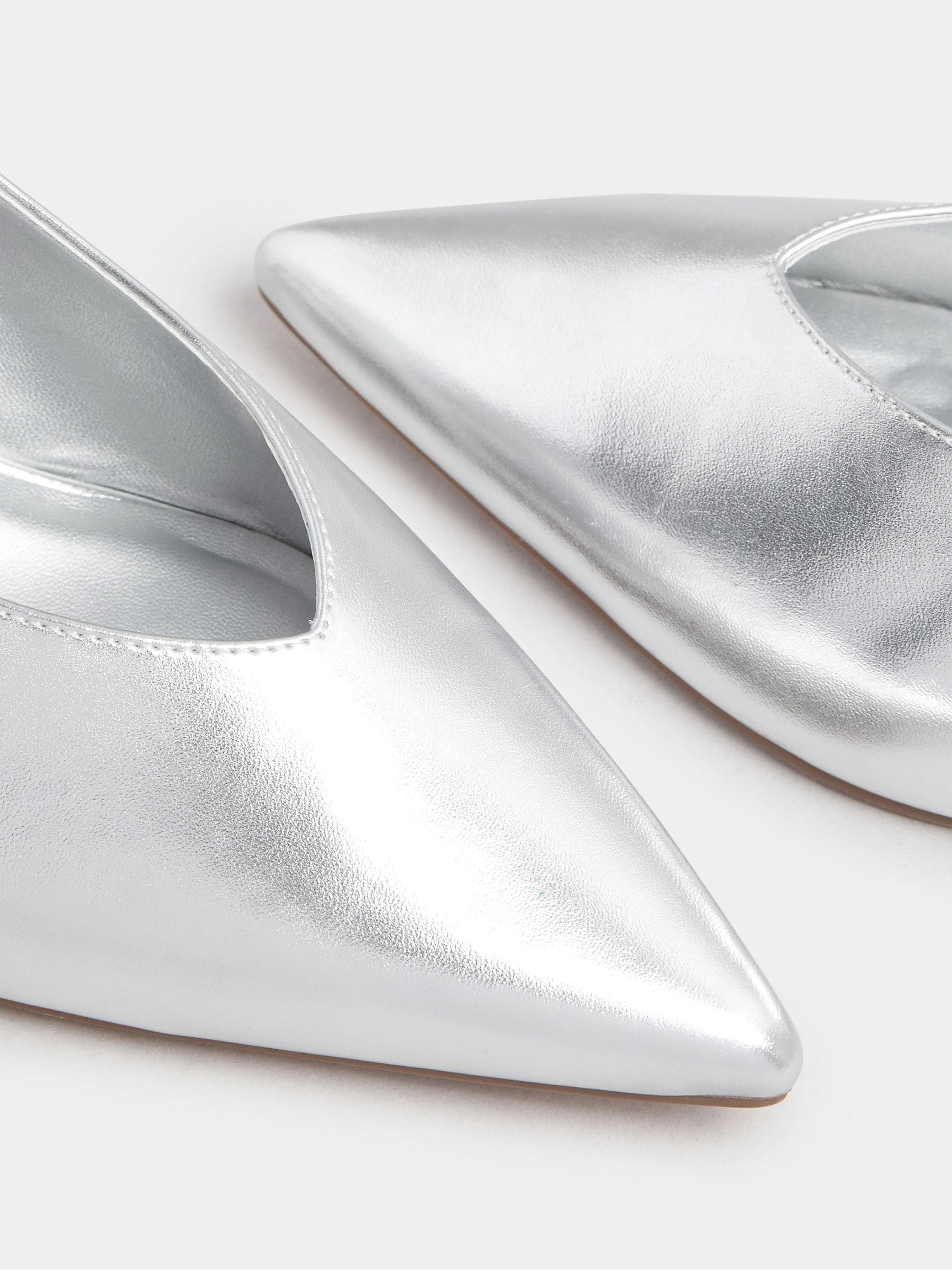 Long Tall Sally V Cut Kitten Slingback Heel Shoes