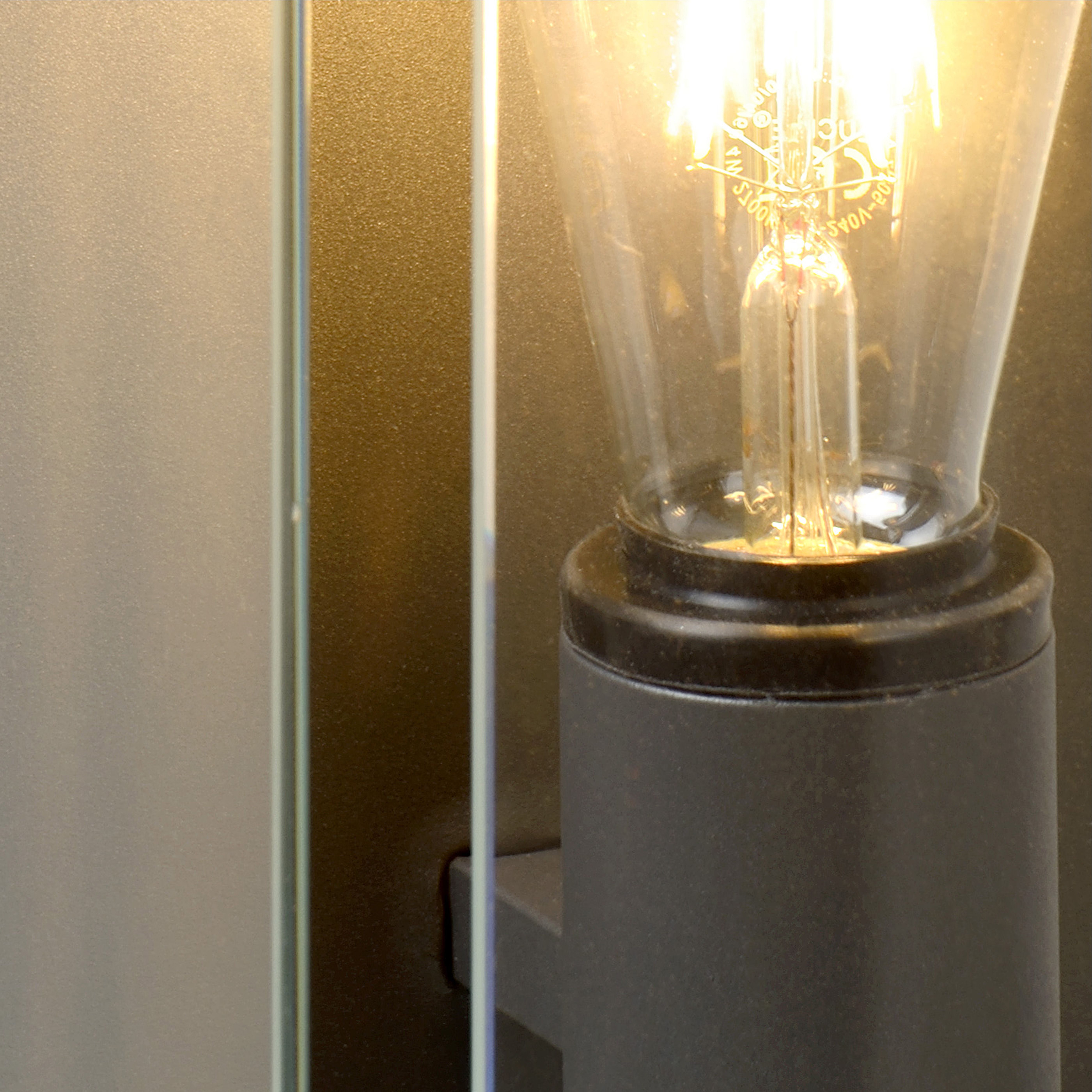 Buitenlamp  Claire B18 x D17.6 cm