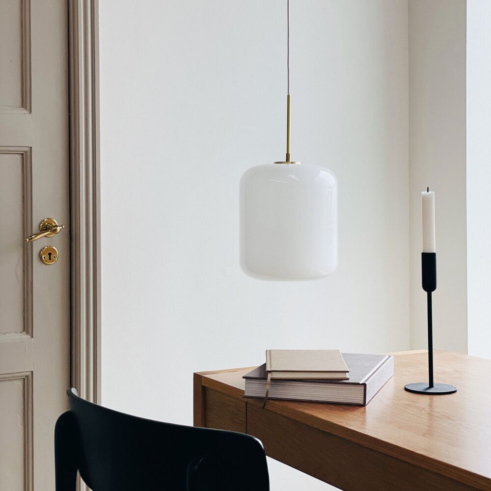 TAKLAMPE DYBERG LARSEN SILVIA 25CM OPAL/MESSING