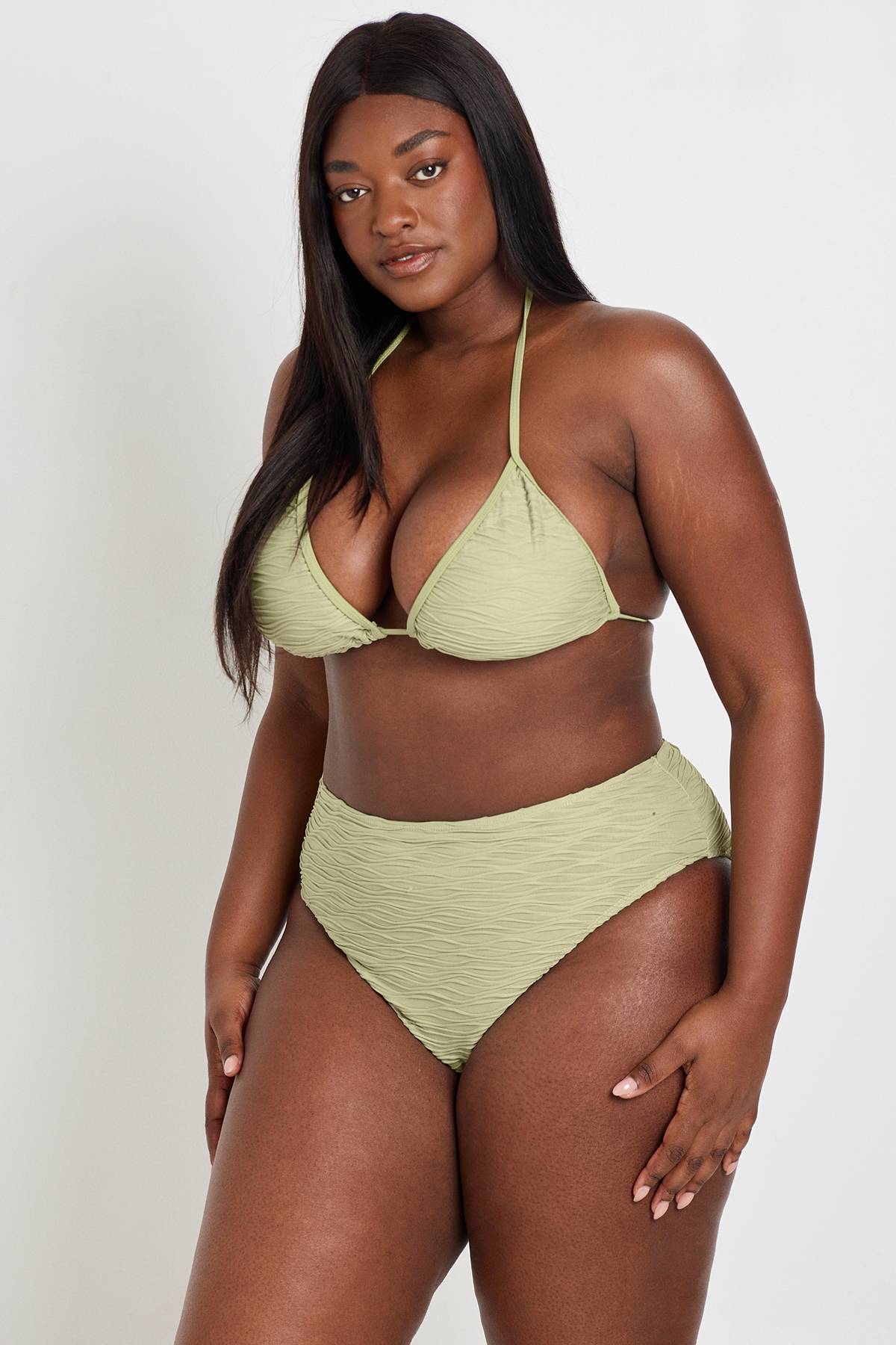 boohoo Ensemble Bikini Grande Taille Triangle Texturé Et Taille Haute