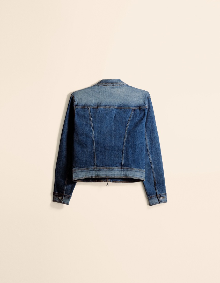 Jaqueta jeans com zíper