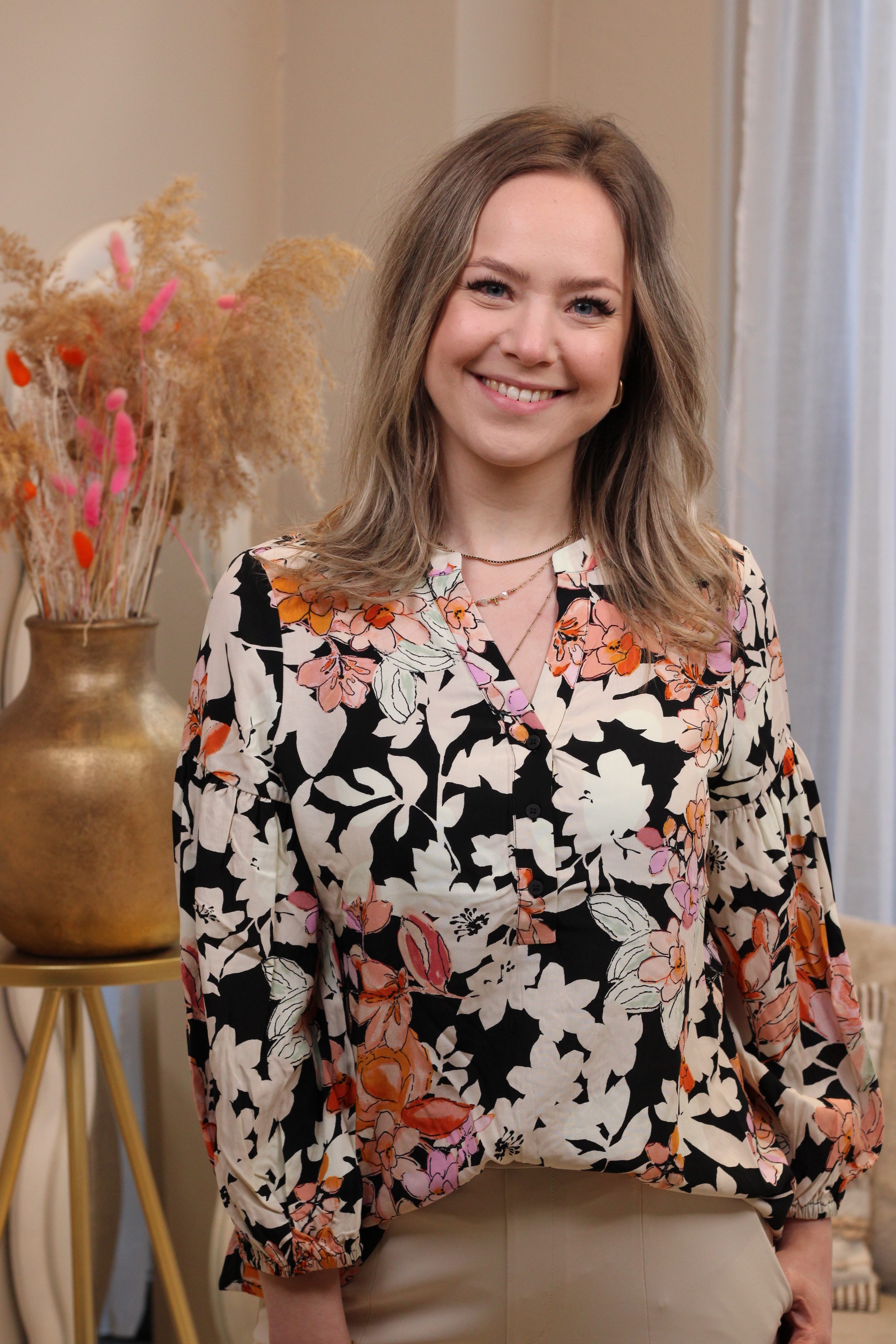Culture - Audrey Bello Blouse - Orange/Pink Flower