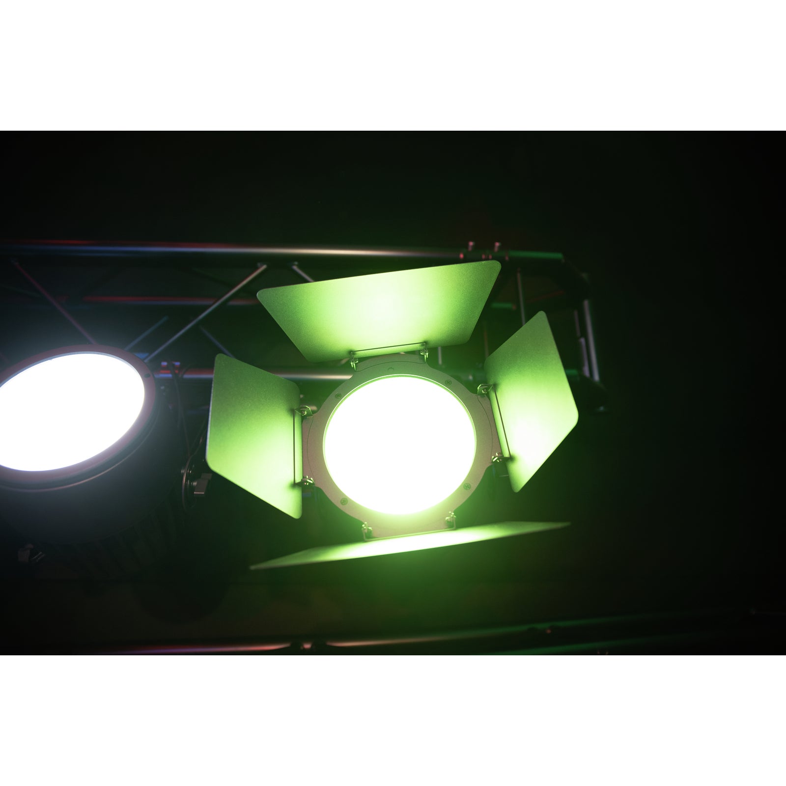 Eurolite LED Theatre COB 100 RGB/WW