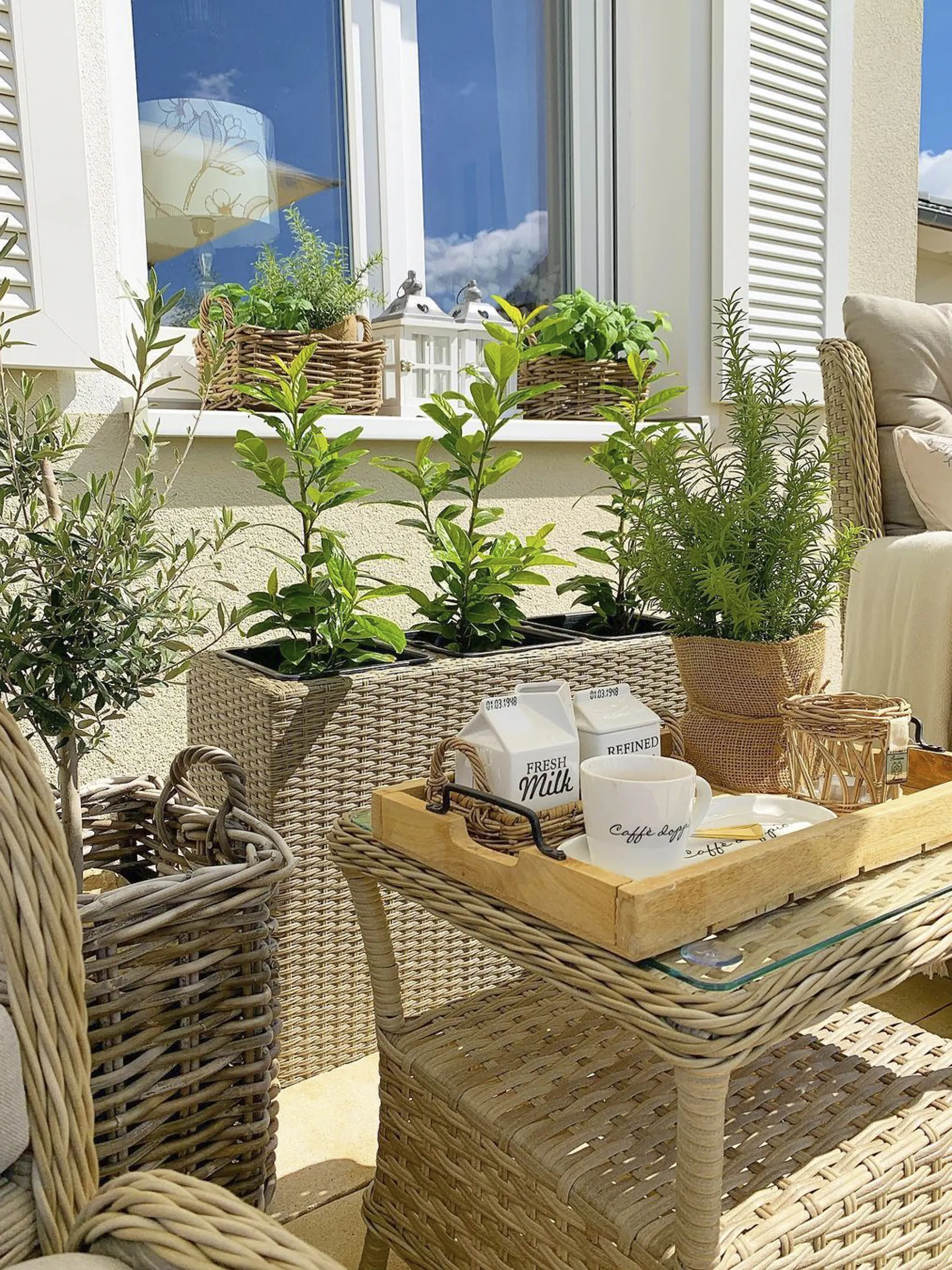 Loungeset met tafel en ottomaan 2-zits PONZA PE rotan Beige