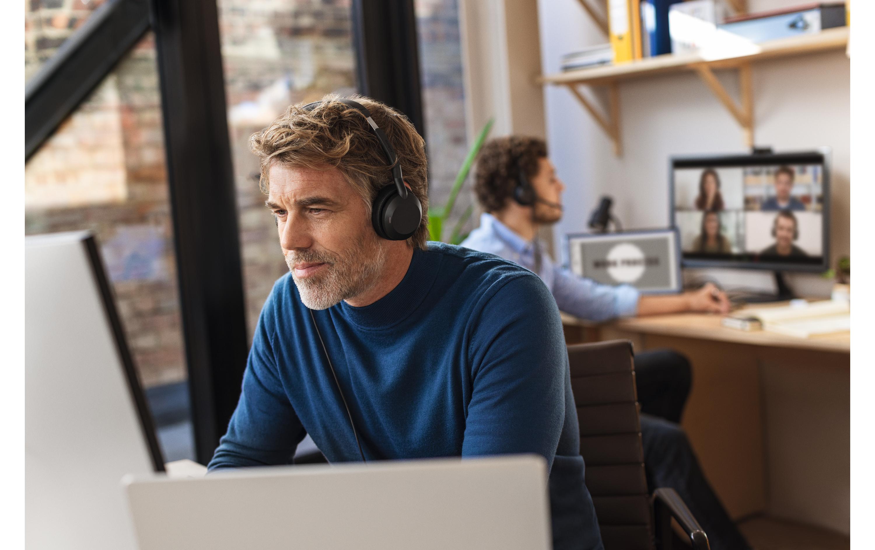 Headset Evolve2 50 Duo MS, USB-A<br>Dank der geräuschunterdrückenden Mikrofone können Sie von überall aus professionell arbeiten