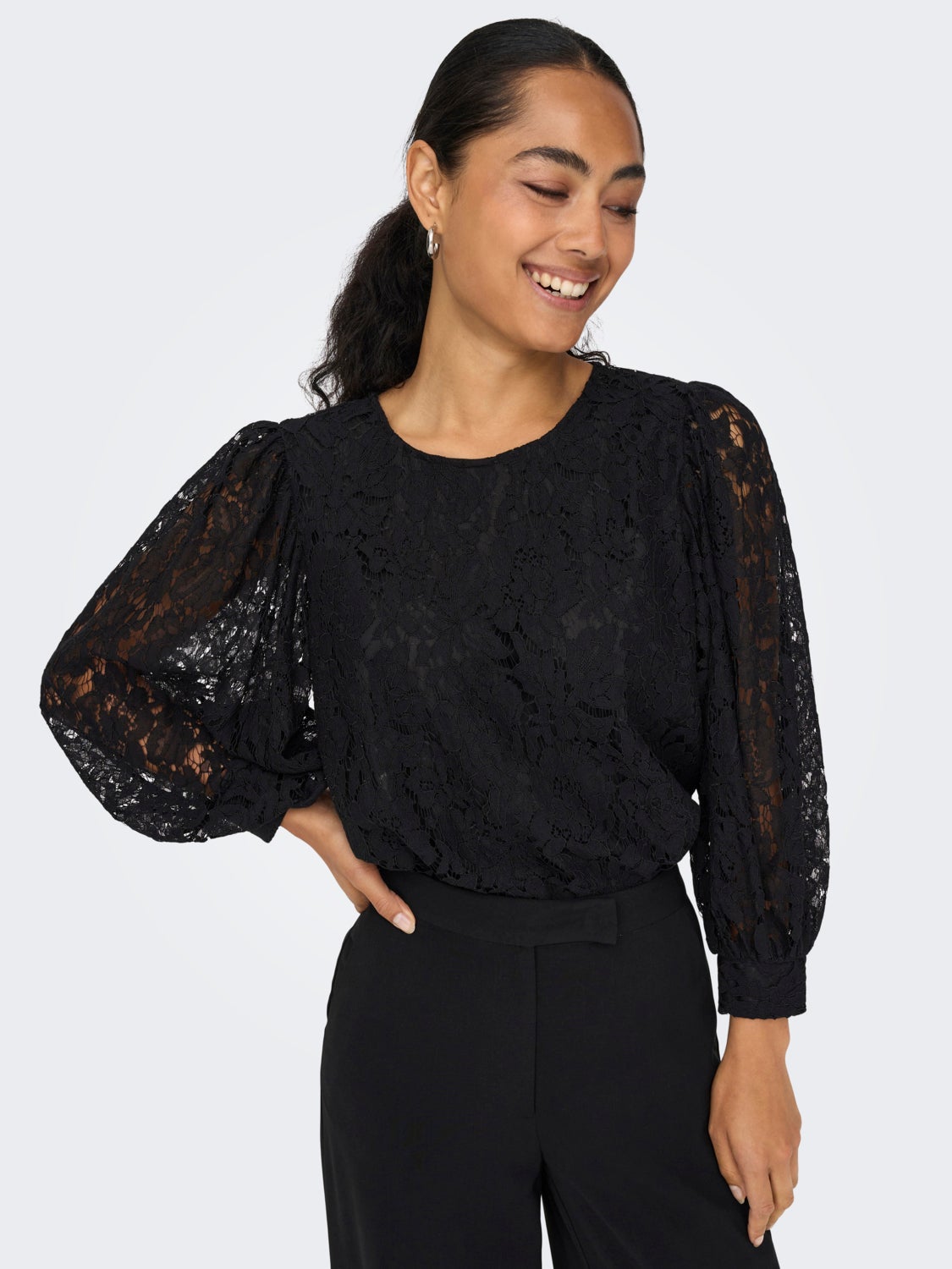 ONLYRSA Top Black