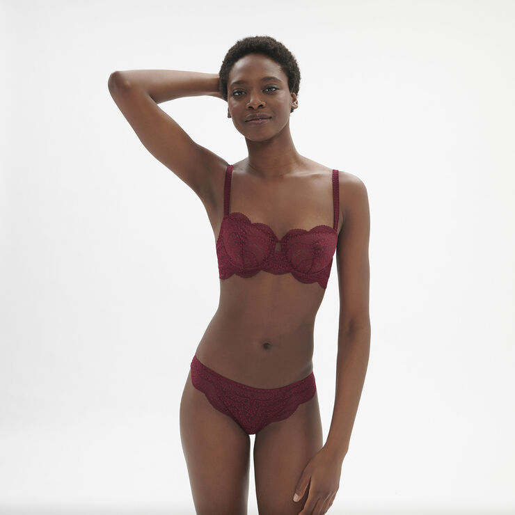 Simone Pérèle TANGA Spinel red