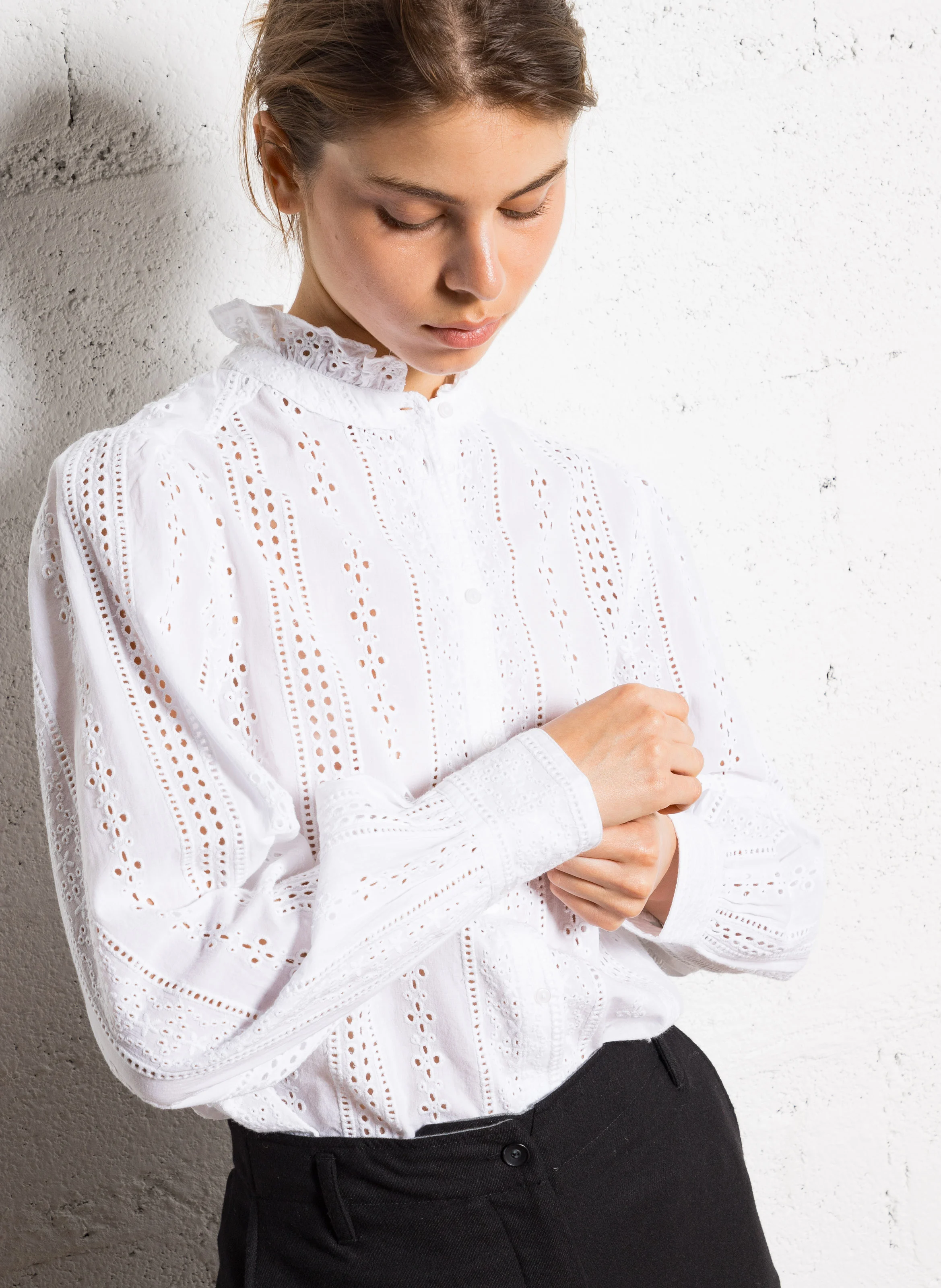 CALEMA - Blouse à broderie anglaise en coton | Blanc