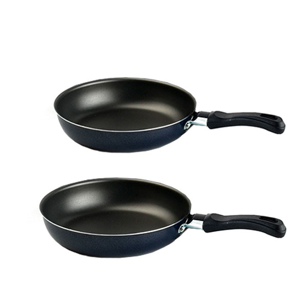 Lot 2 poêles aluminium 18 et 20 cm